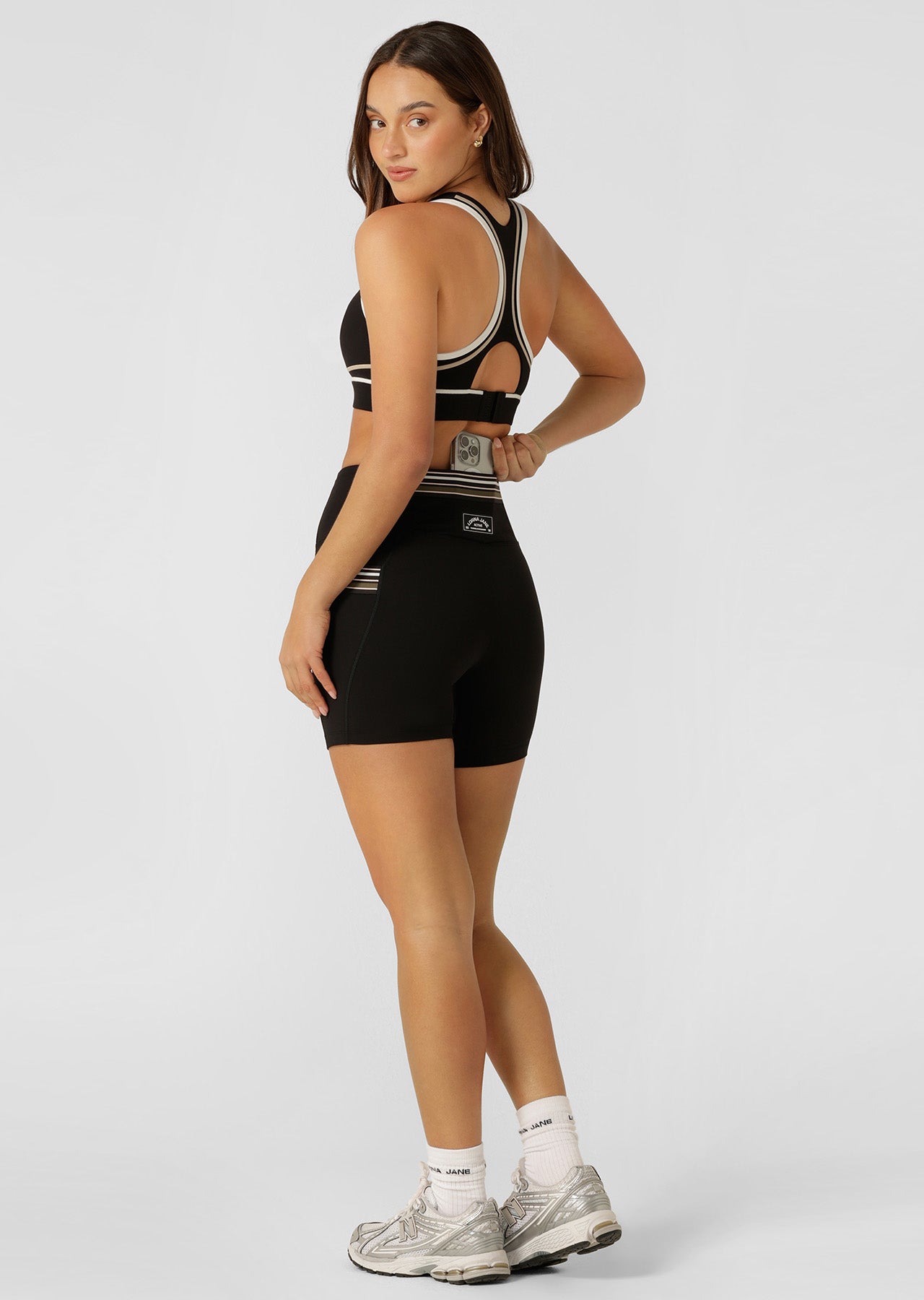 Lorna Jane Swift 3 Pocket 14cm Bike Shorts - Black