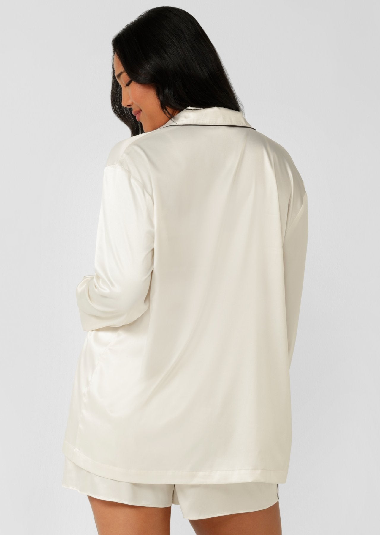 Lorna Jane Sweet Dreams Satin Long Sleeve Shirt - Cream