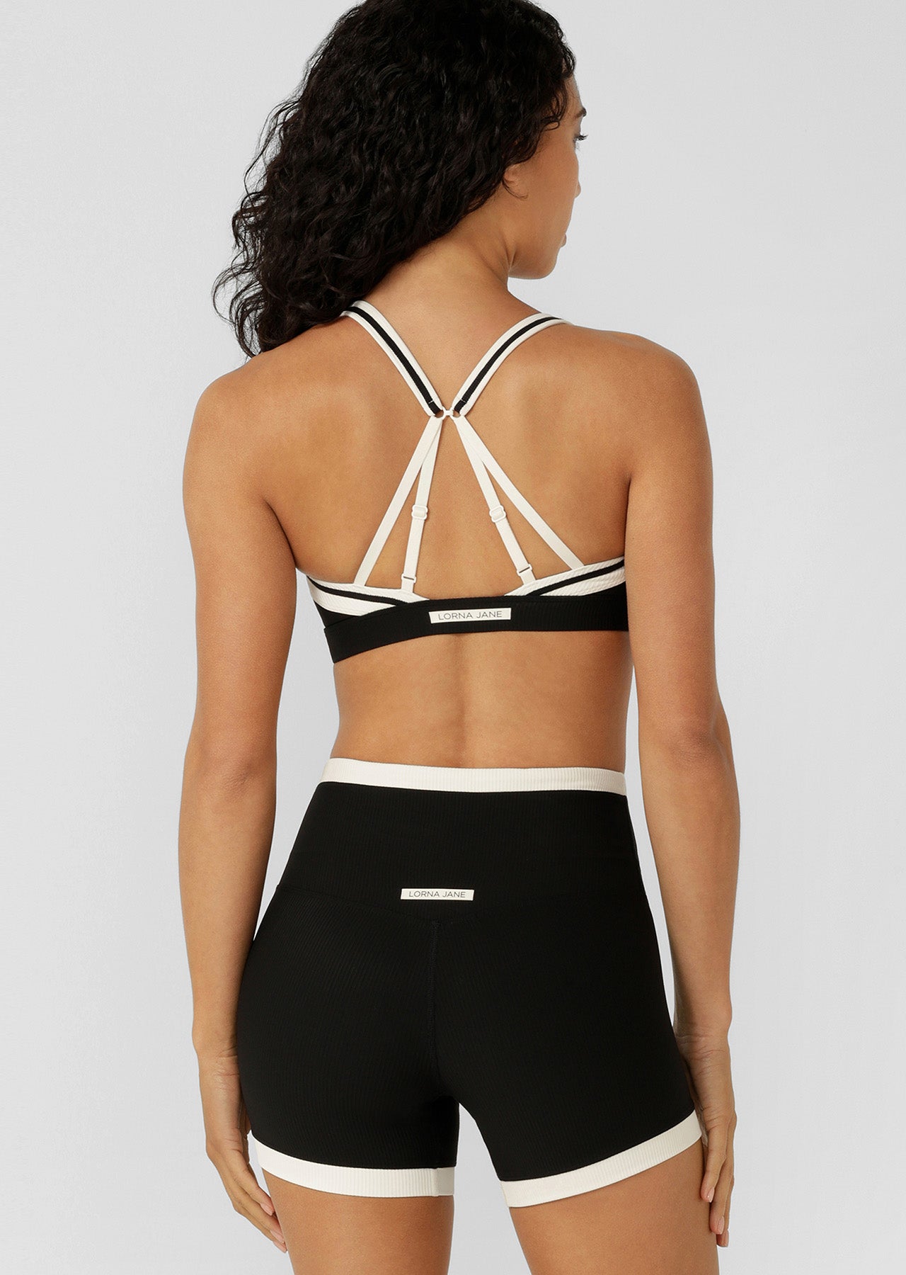 Lorna Jane Gym To Swim Max Support Sports Bra - Black