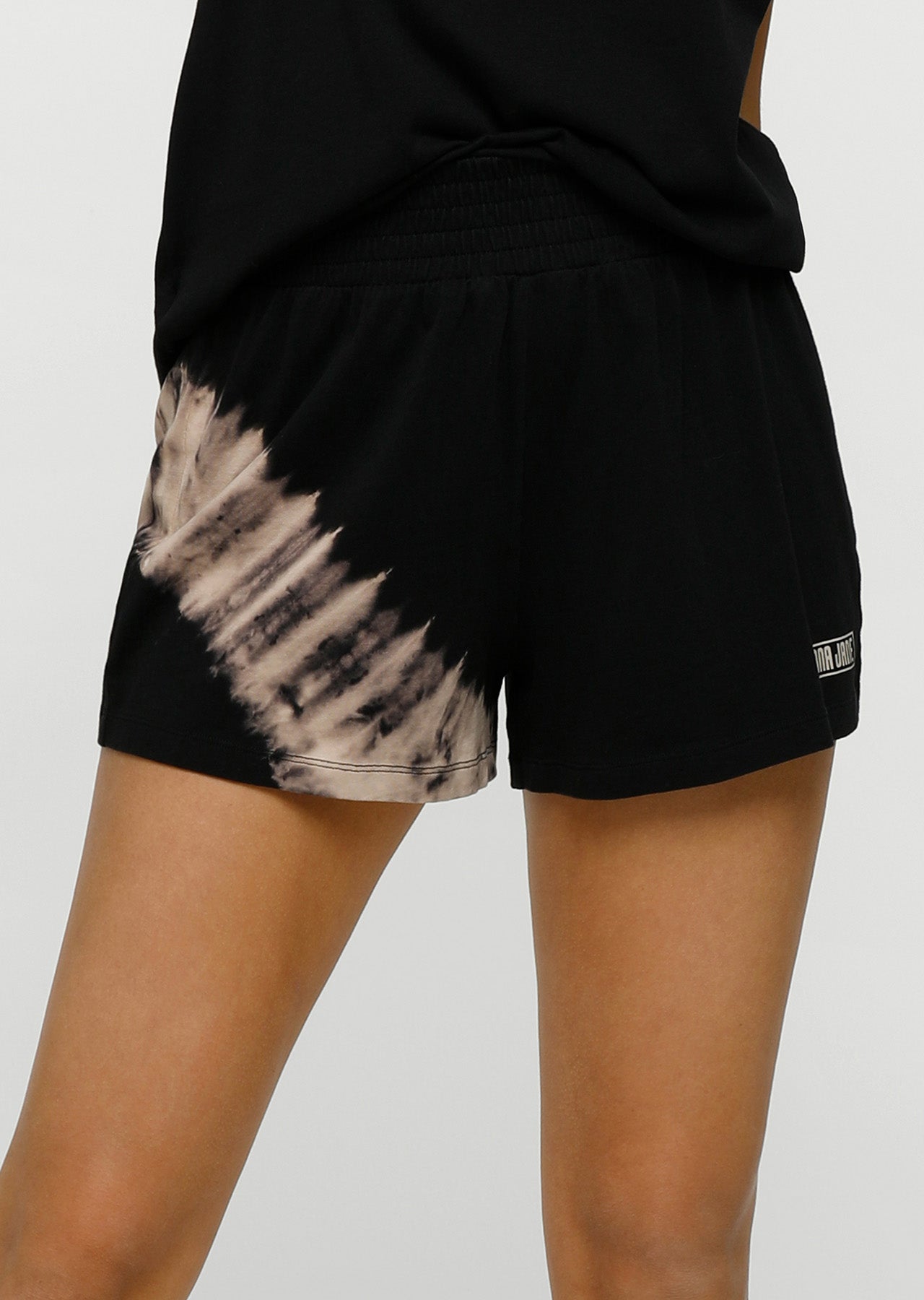 Lorna Jane Storm Lounge Shorts - Neutral Tie Dye Print