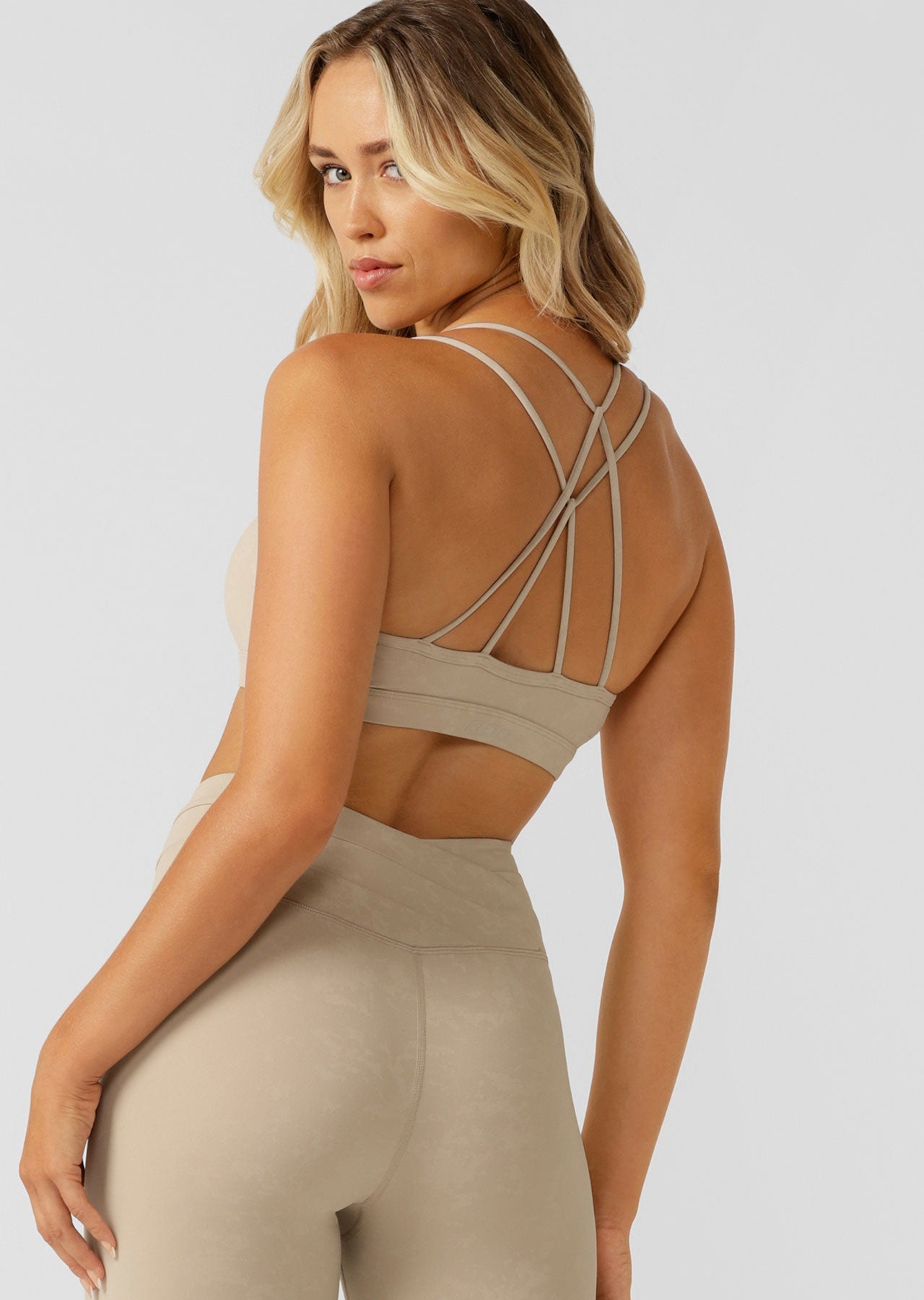 Lorna Jane Meditate Sports Bra - Off White Cloud