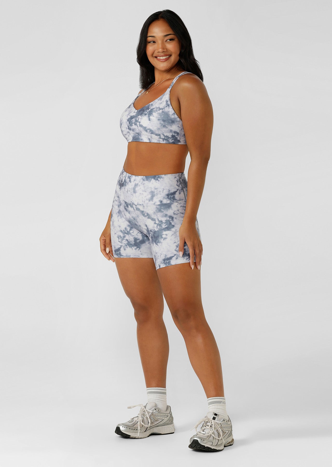 Lorna Jane Sky High Tie Dye 12cm Bike Shorts - Titanium Tie Dye Print