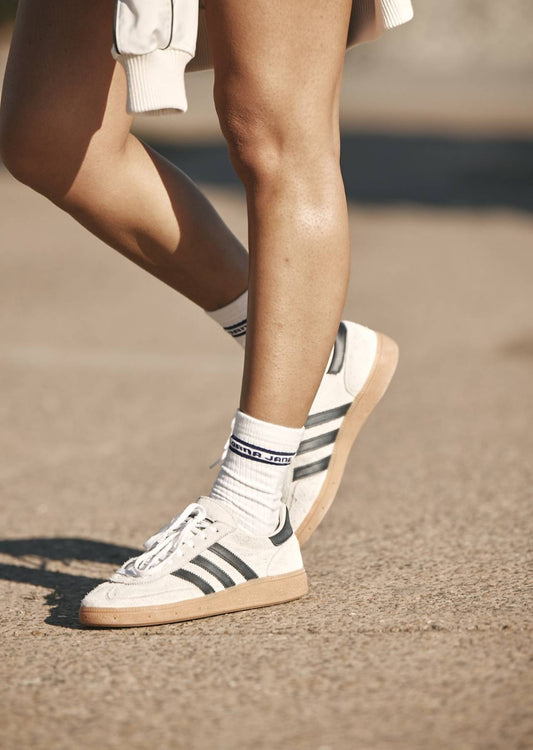 Lorna Jane Sporty Crew Socks - White/Midnight Blue