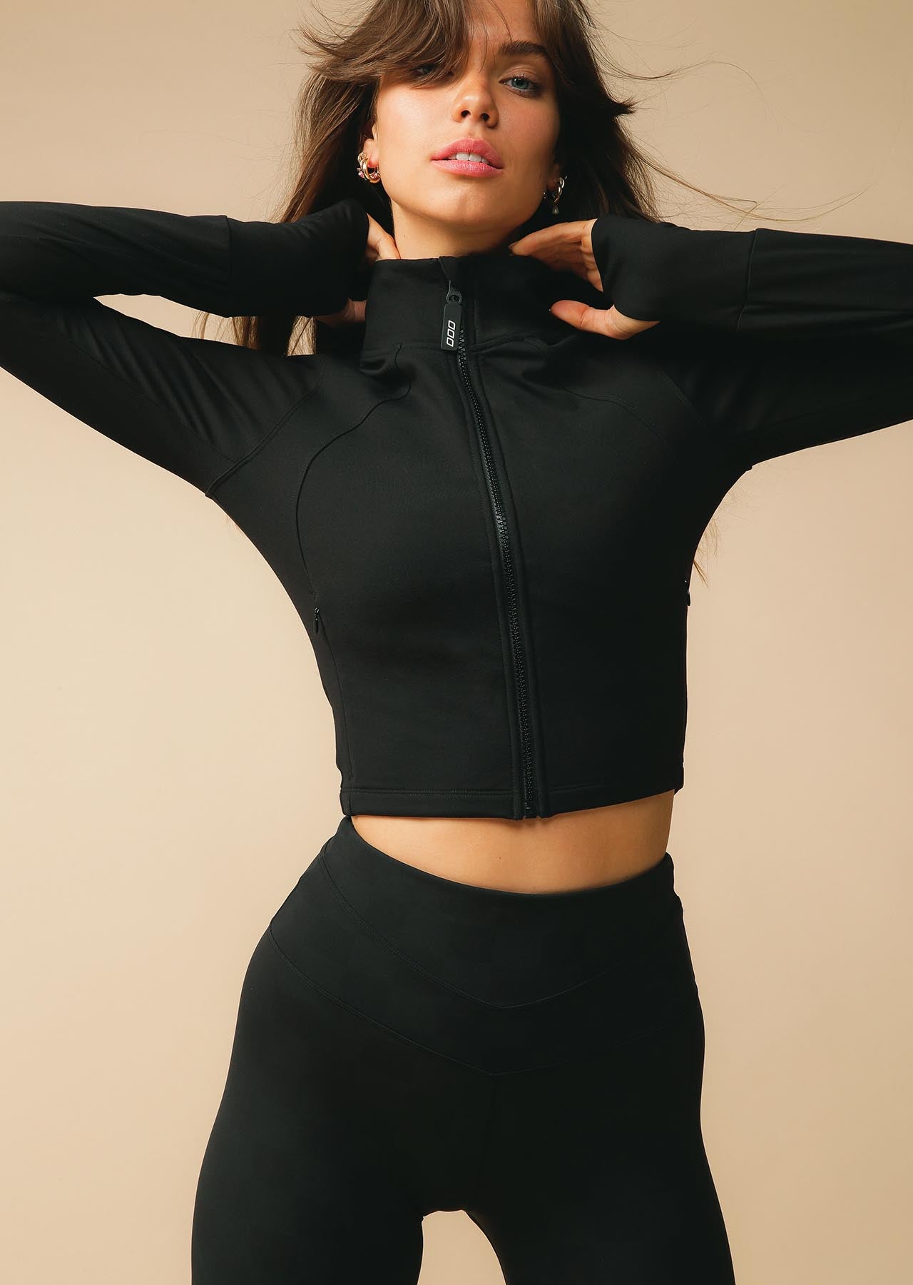 Lorna Jane Functional Thermal Cropped Zip Through - Black