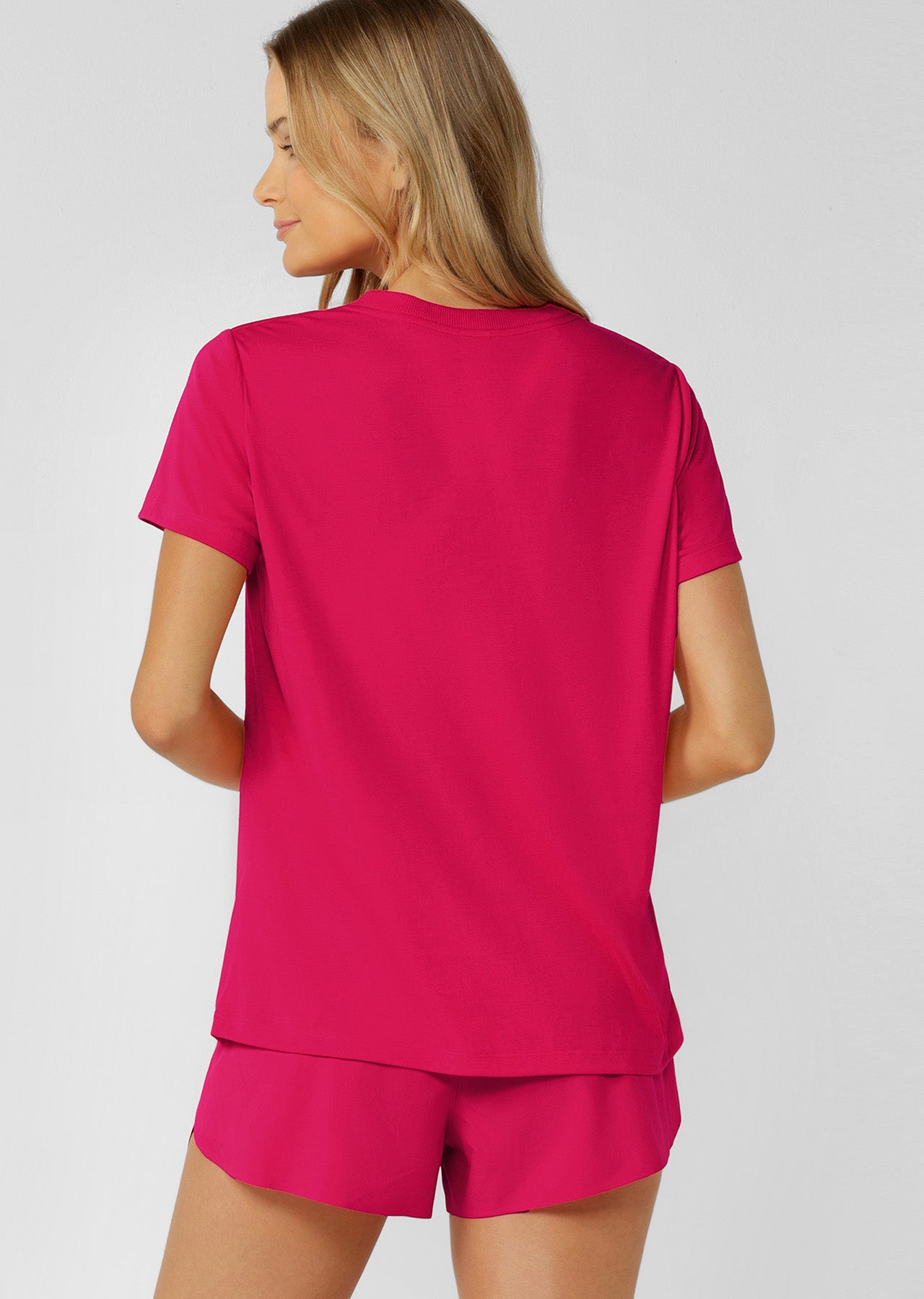 Lorna Jane Lotus T-Shirt - Vivid Pink