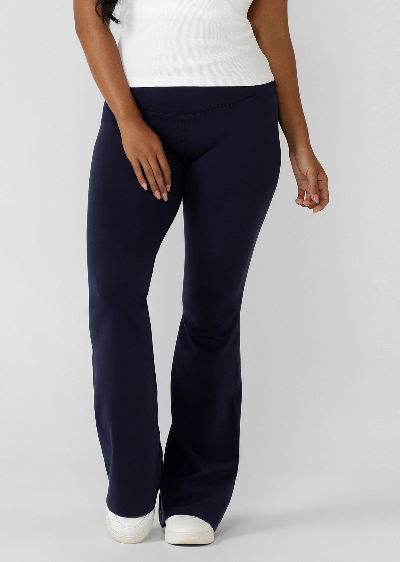 Lorna Jane Lotus Flared Leggings - French Navy