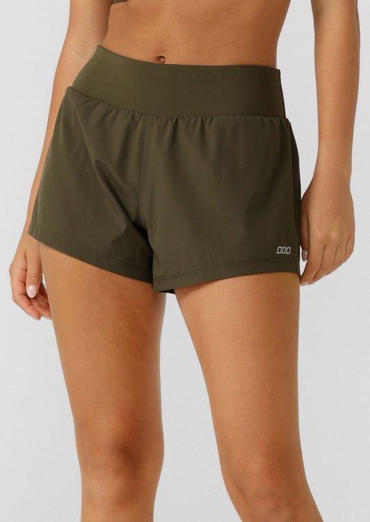 Lorna Jane Amy Stretch & Stride Pocket Run Shorts - Luxury Green