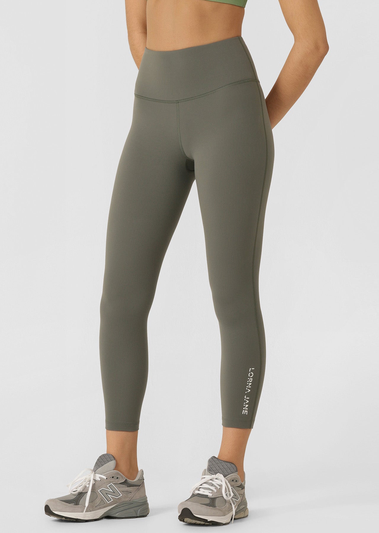 Lorna Jane Lotus No Chafe Phone Pocket Ankle Biter Leggings - Agave Green