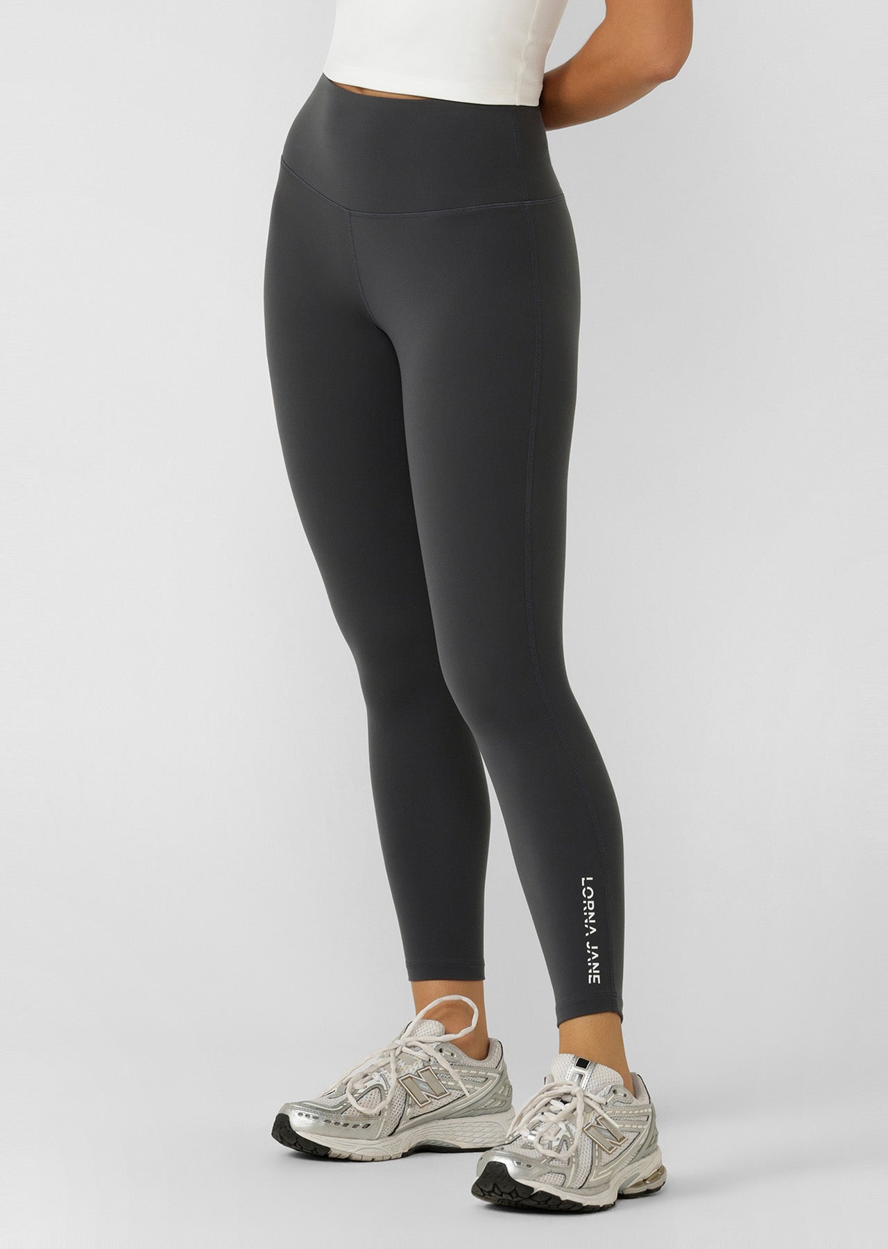Lorna Jane Lotus No Chafe Phone Pocket Ankle Biter Leggings - Dark Titanium