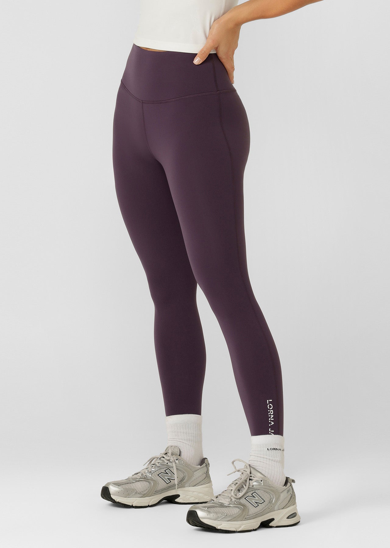 Lorna Jane Lotus No Chafe Phone Pocket Full Length Leggings - Midnight Plum