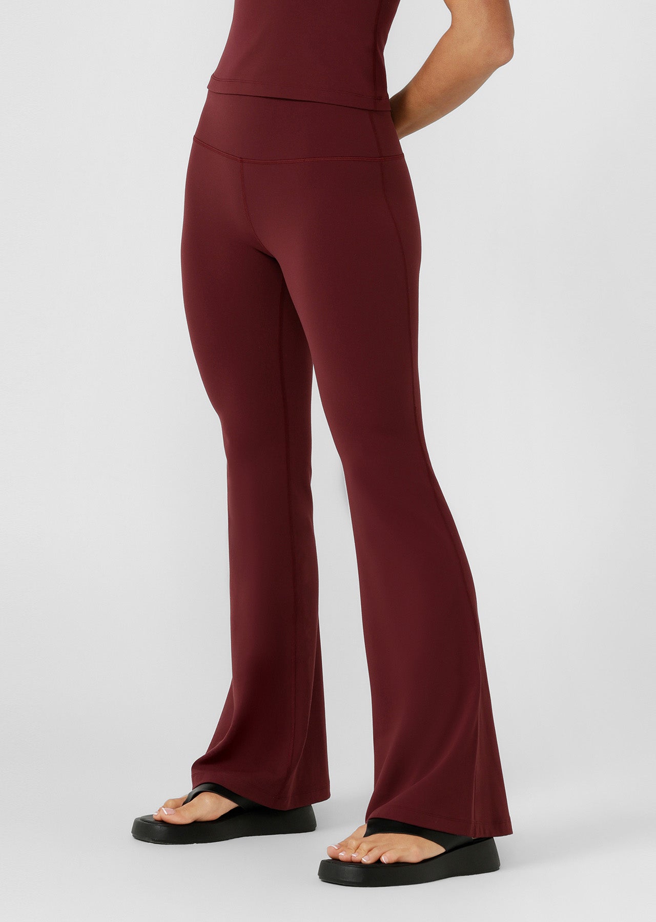 Lorna Jane Liberty Flared Leggings - Cranberry