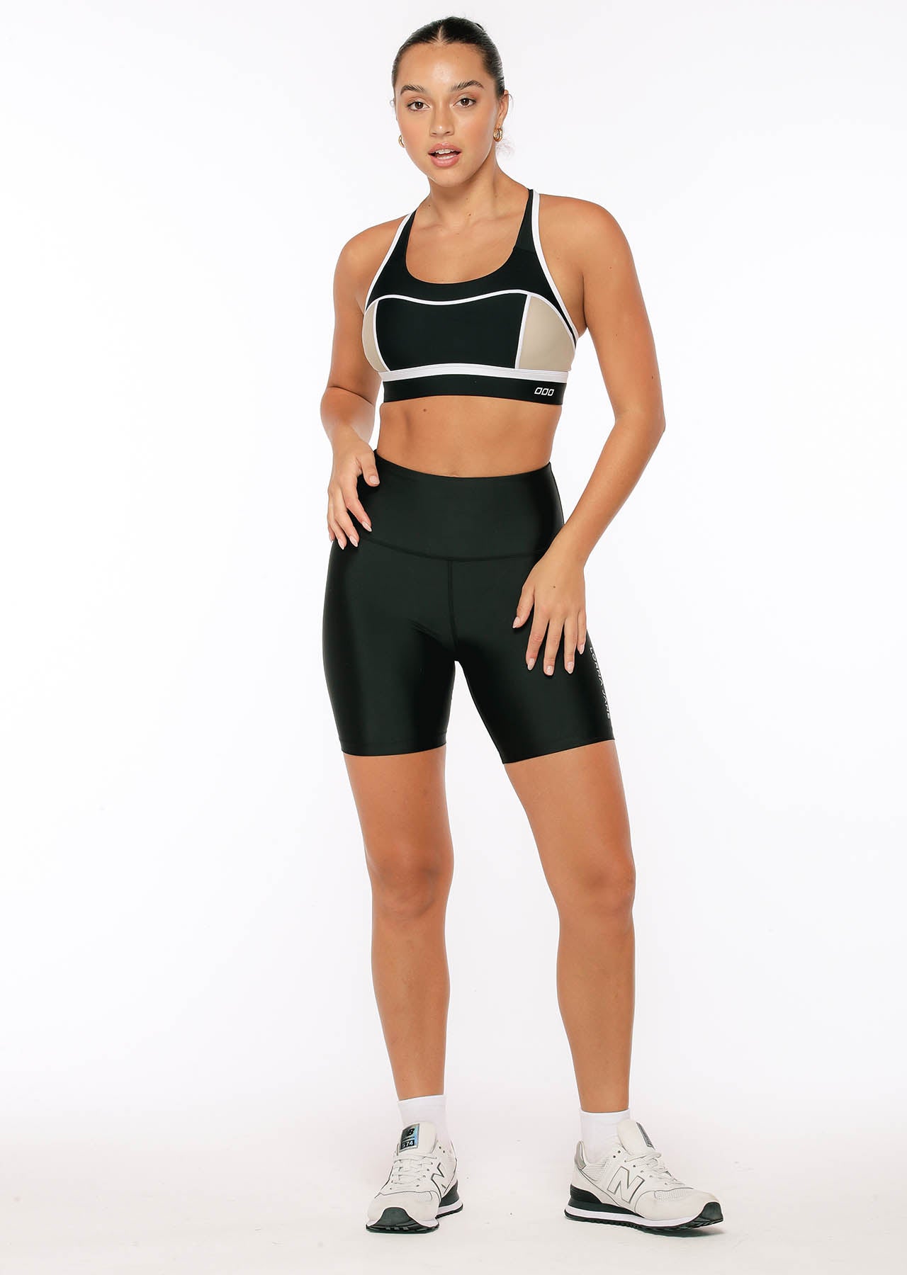 Lorna Jane Accentuate Sports Bra - Black