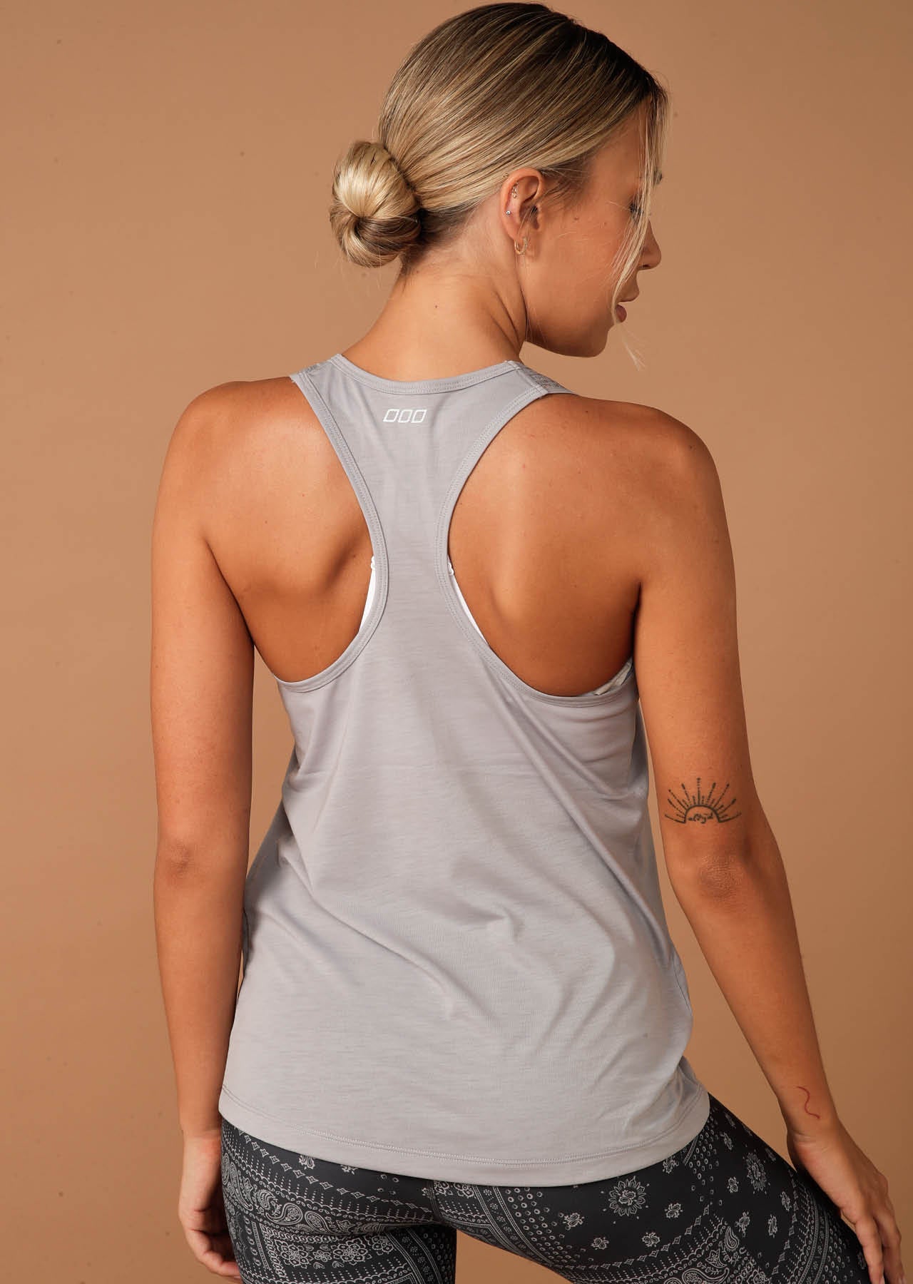 Lorna Jane Conqueror Active Tank - Nu Grey