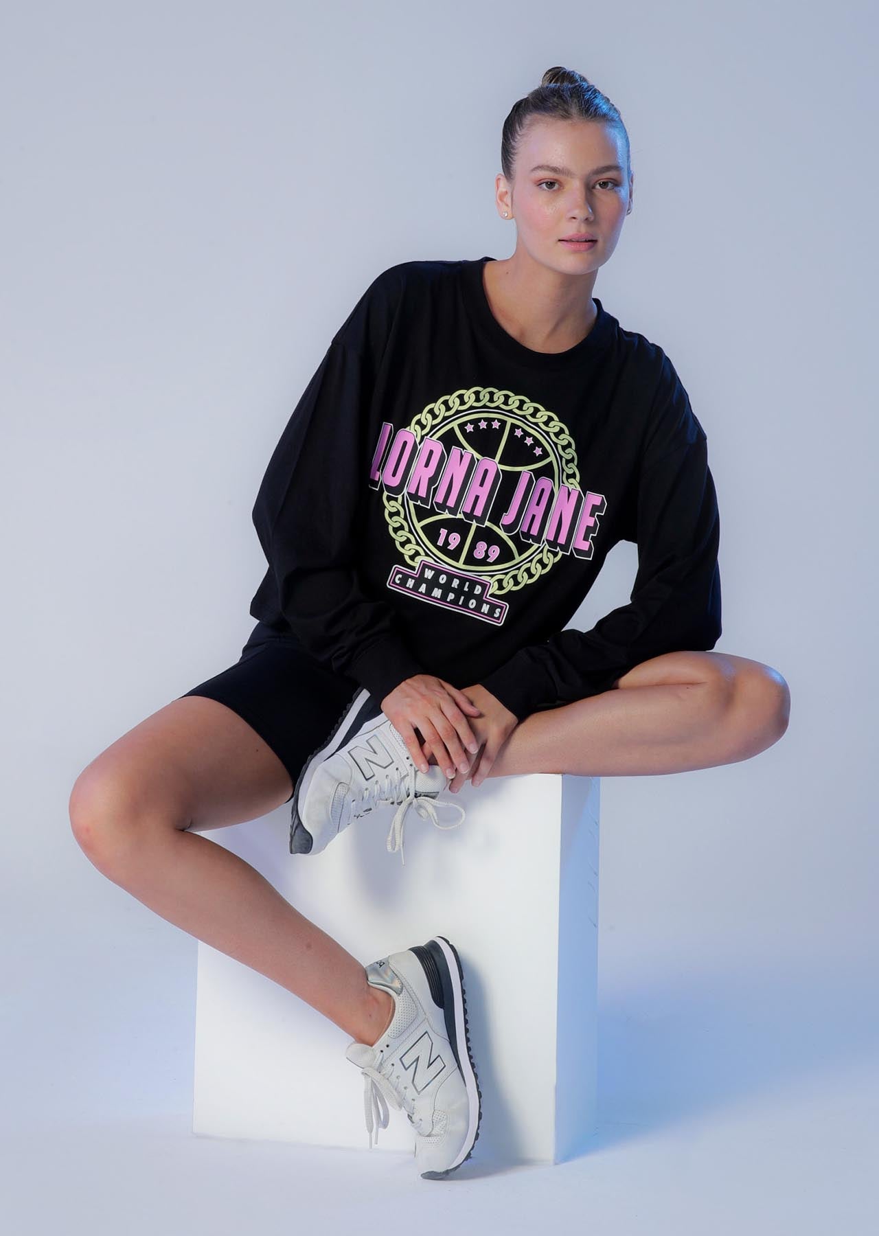 Lorna Jane Chain Cropped Long Sleeve Top - Black