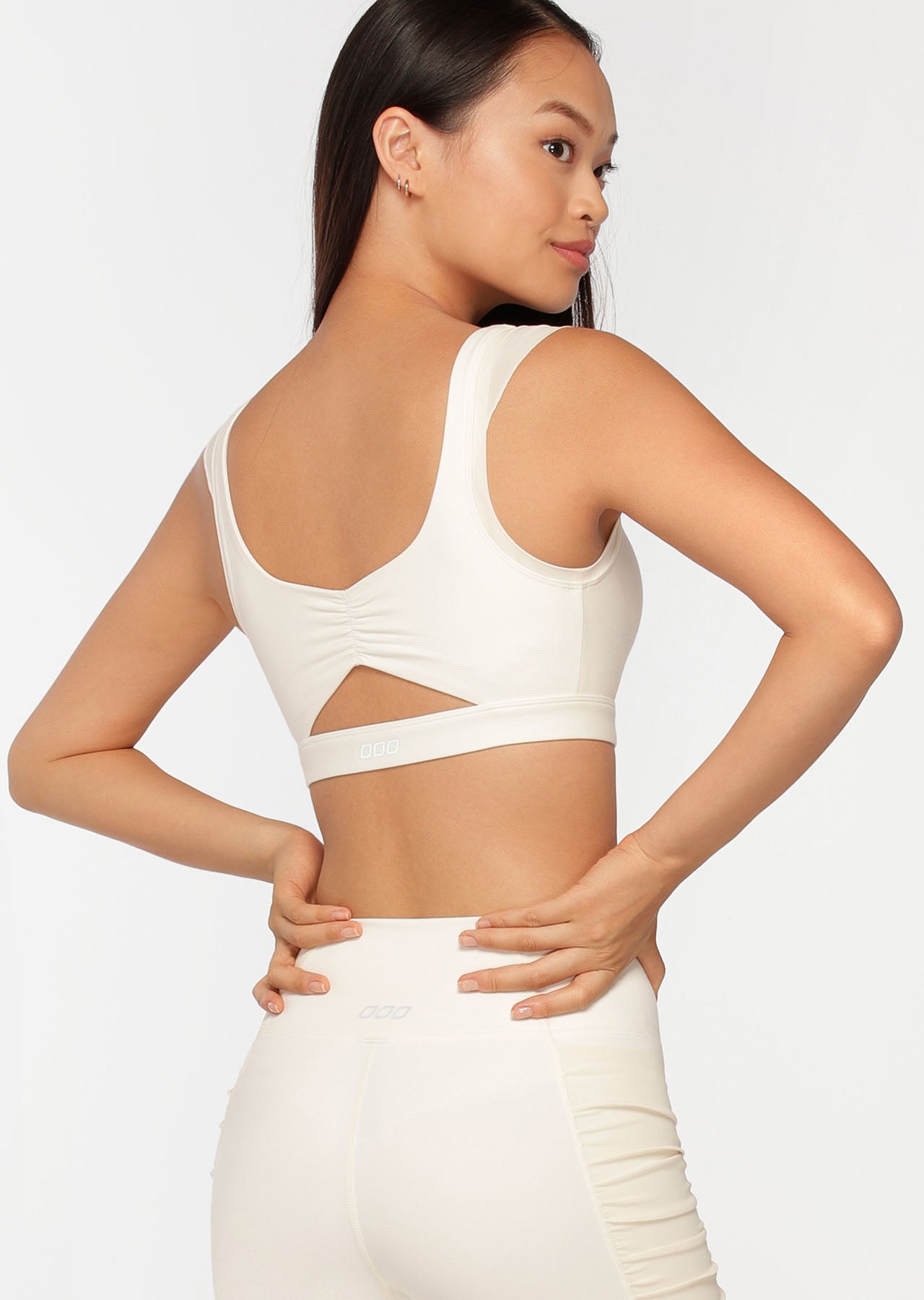 Lorna Jane Accentuate Sports Bra - Cream