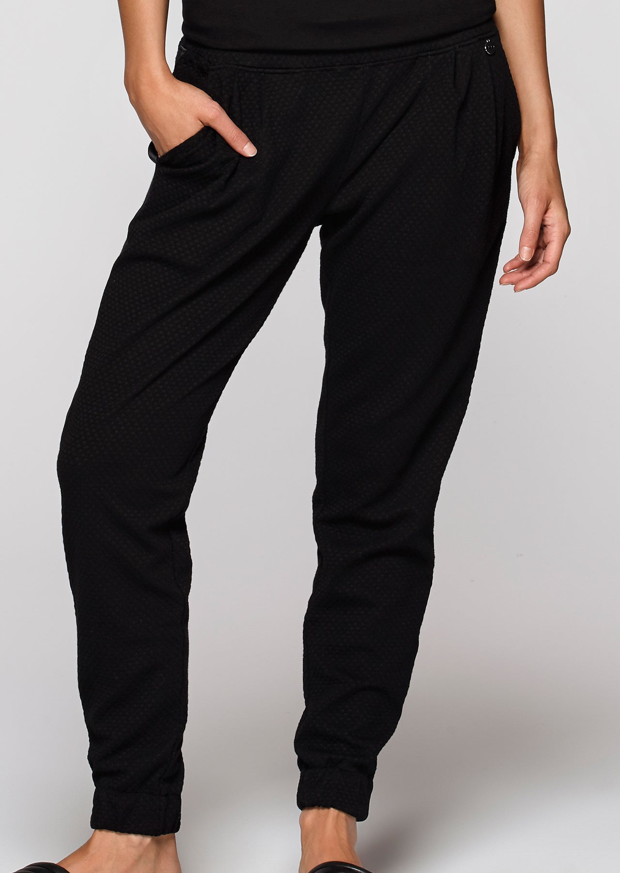 Lorna Jane Athleisure F/L Pants - Black