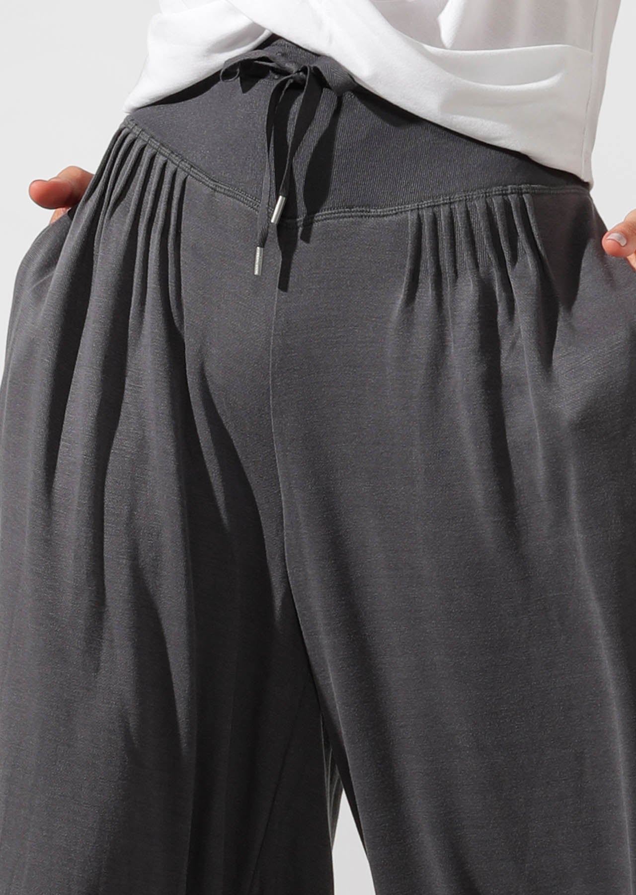 Lorna Jane Breeze Happy Pants - Titanium