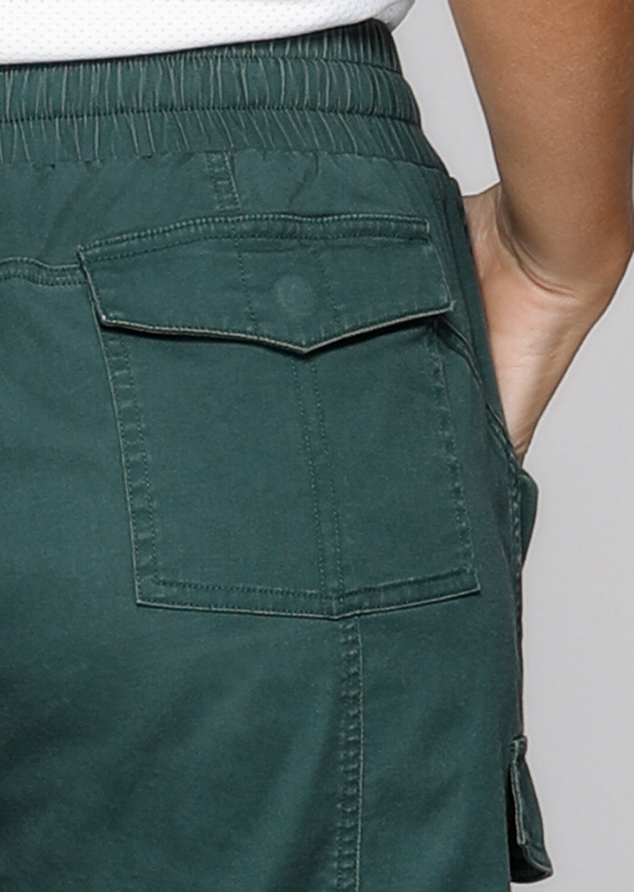 Lorna Jane Byron Shorts - Jungle Green