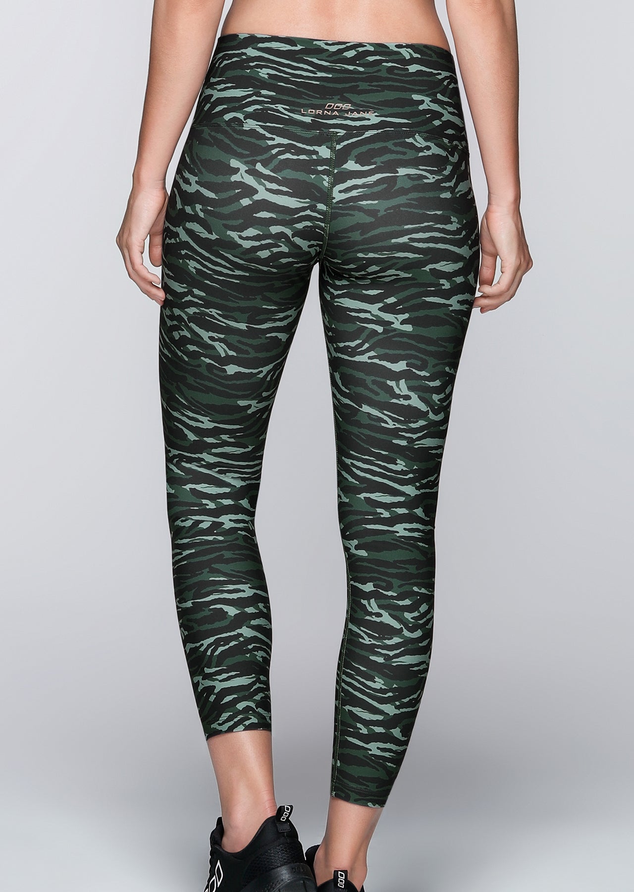 Lorna Jane Camino A/B Tight - Canimo Print