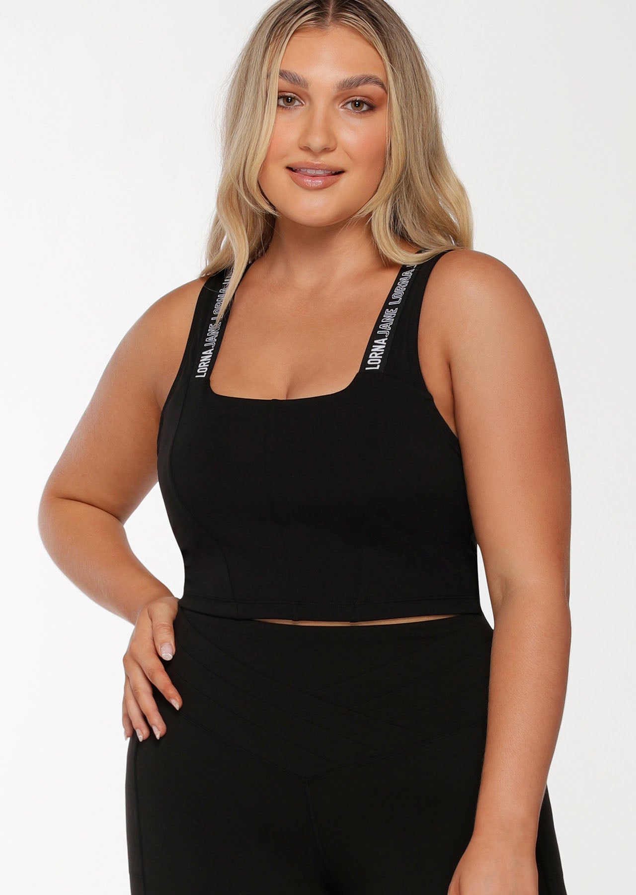 Lorna Jane Challenger Long Line Bra - Black