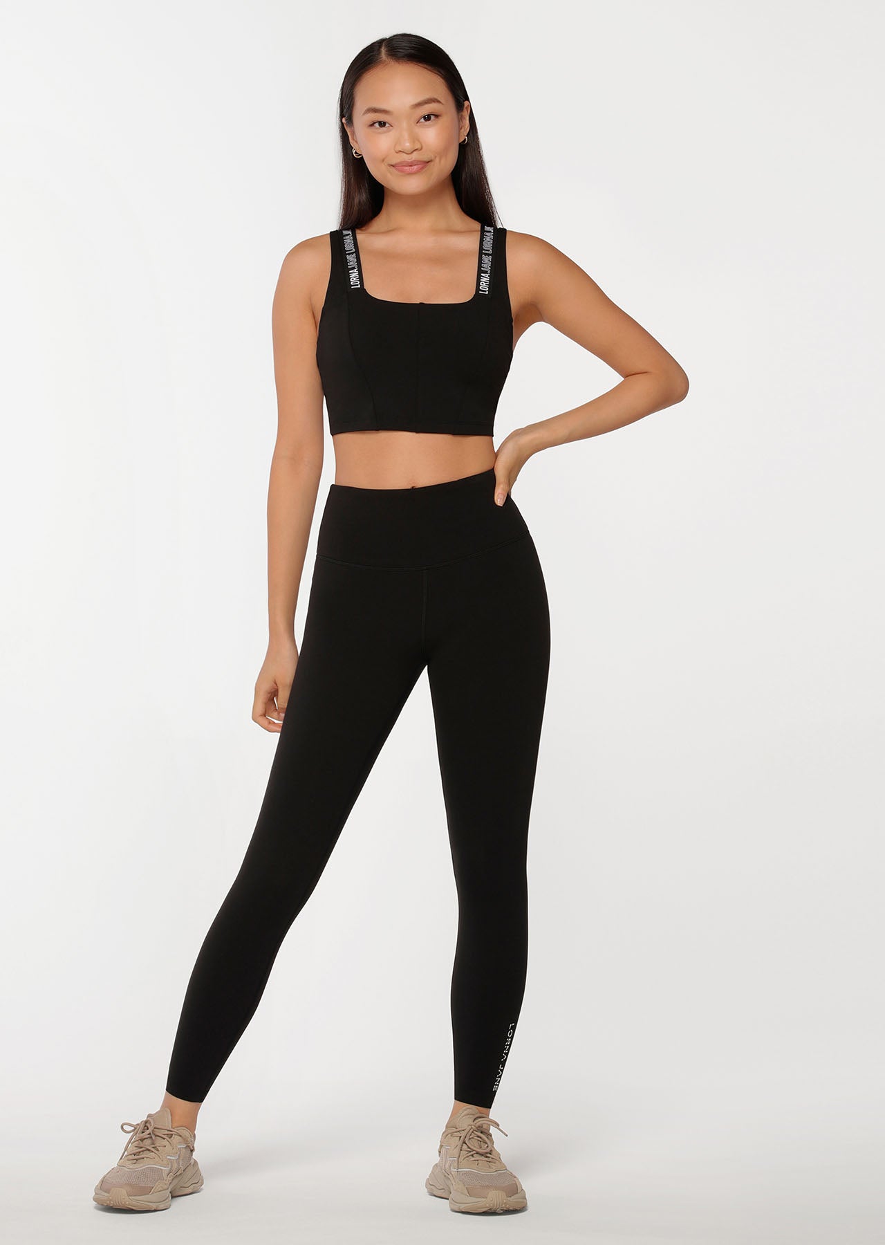 Lorna Jane Challenger Long Line Bra - Black