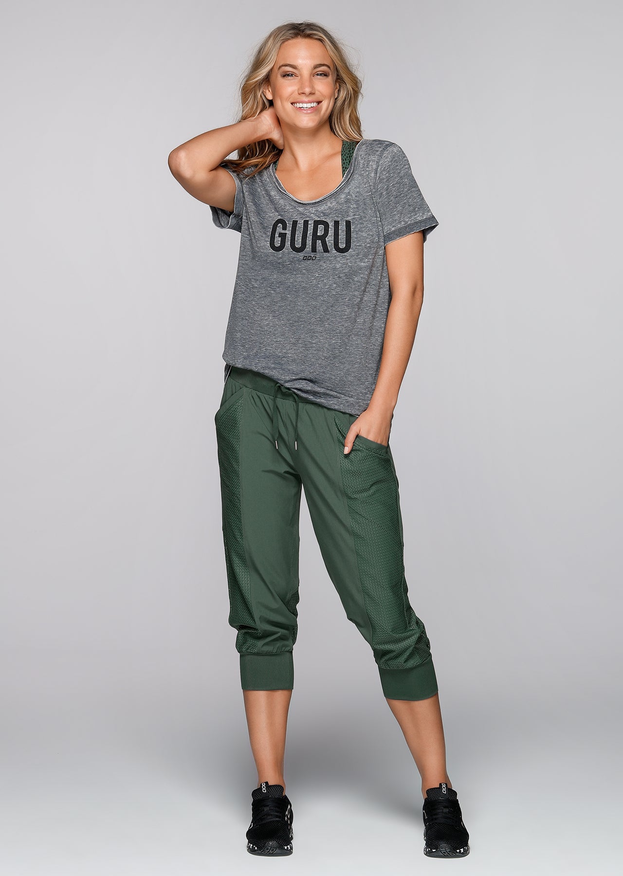 Lorna Jane Clover Active 3/4 Pants - Military