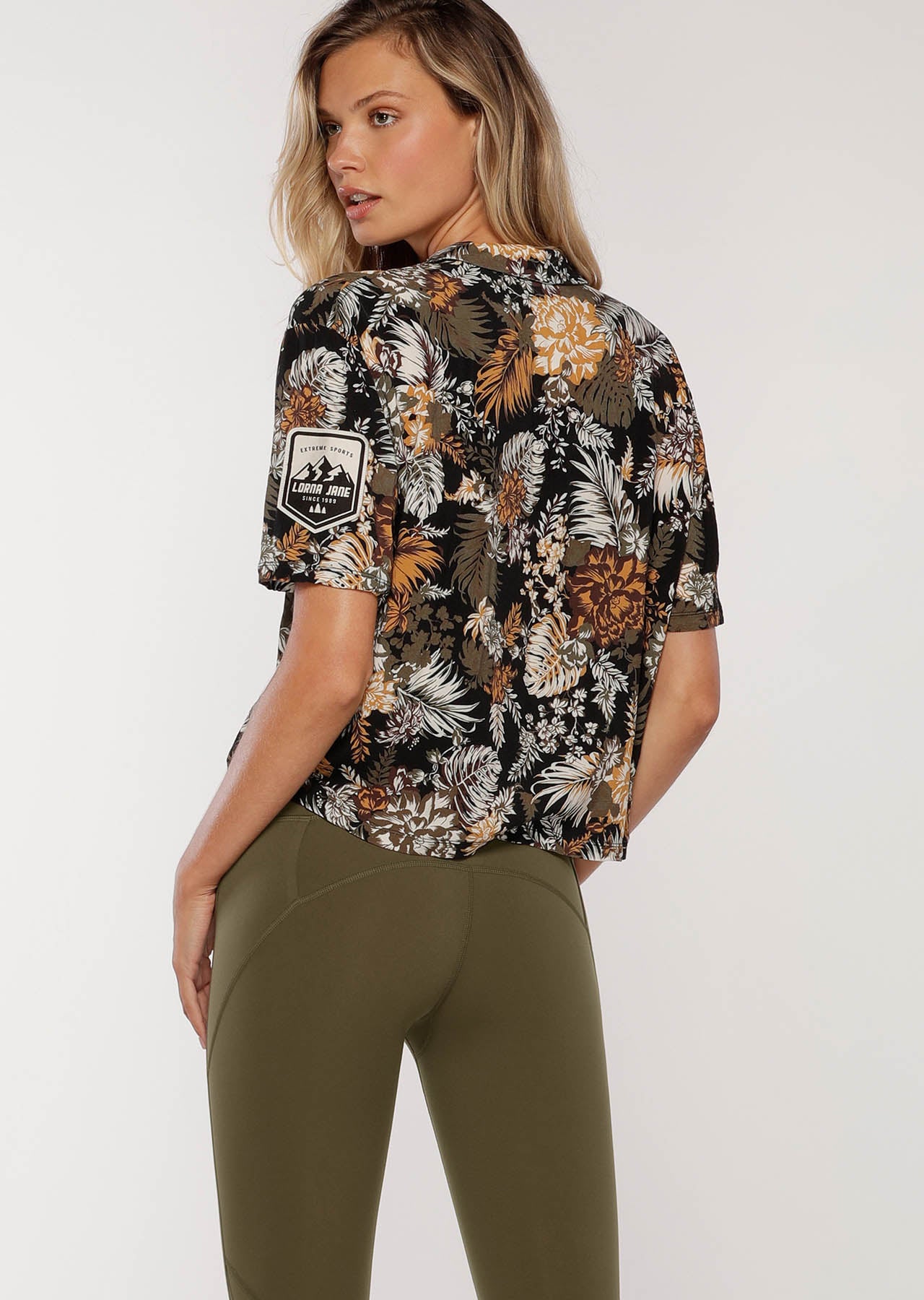 Lorna Jane Club Leisure Camp Shirt - Retro Tropicana Print