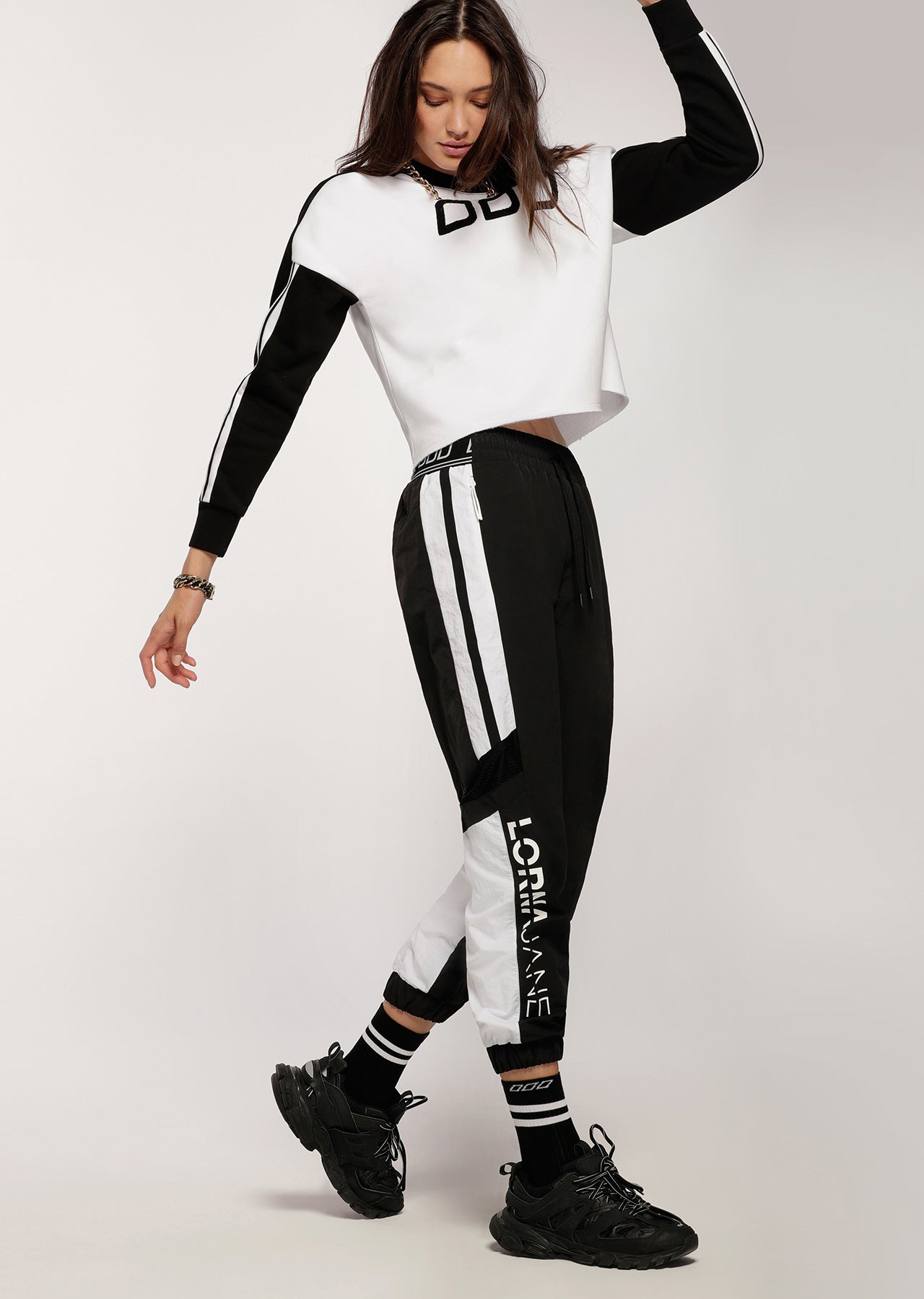 Lorna Jane Colour Block Cropped Sweat - Black/White