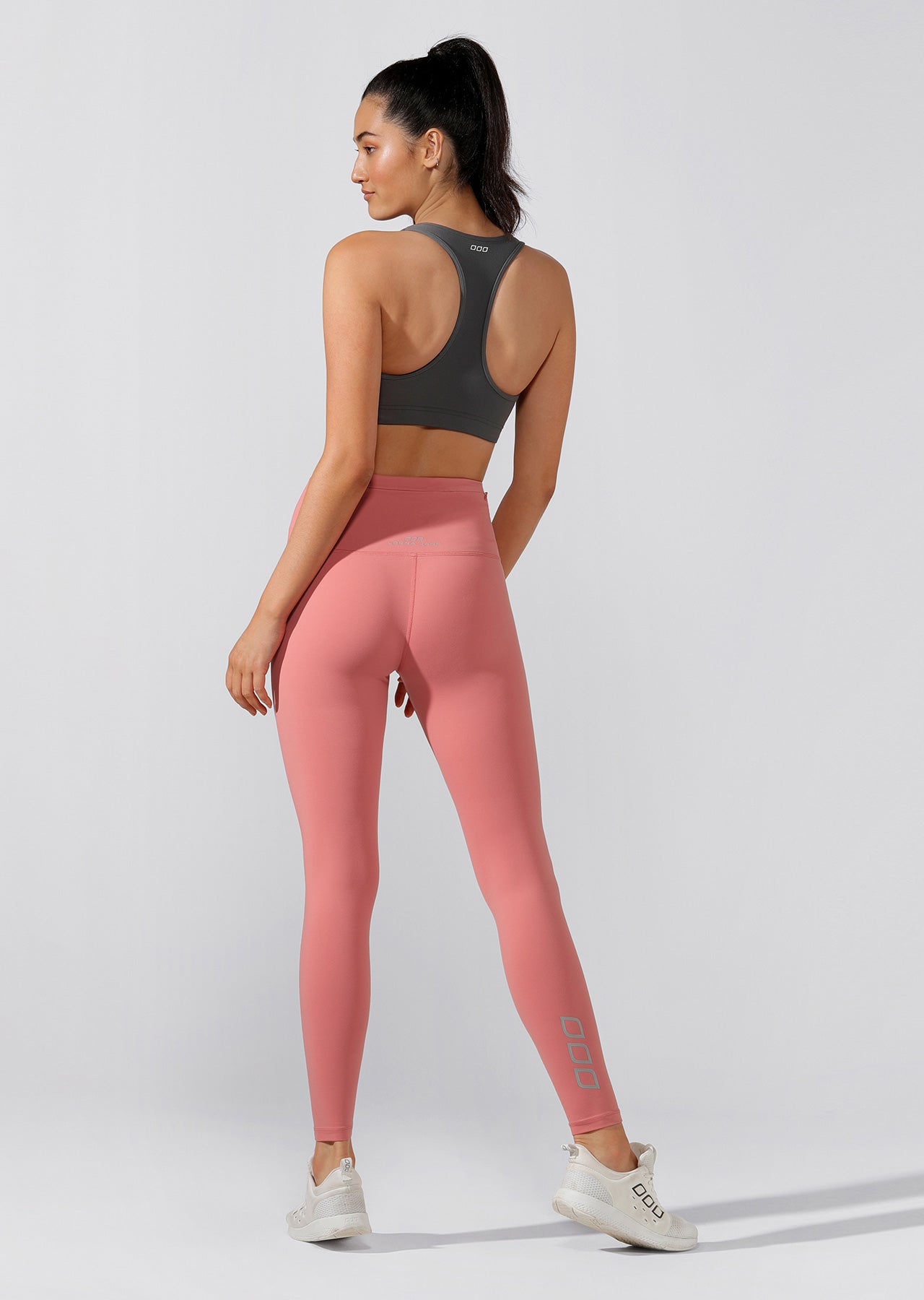 Lorna Jane Comfort Sports Bra - Titanium