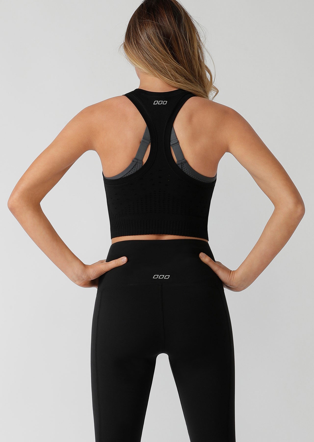 Lorna Jane Contour Seamless Cropped Tank - Black