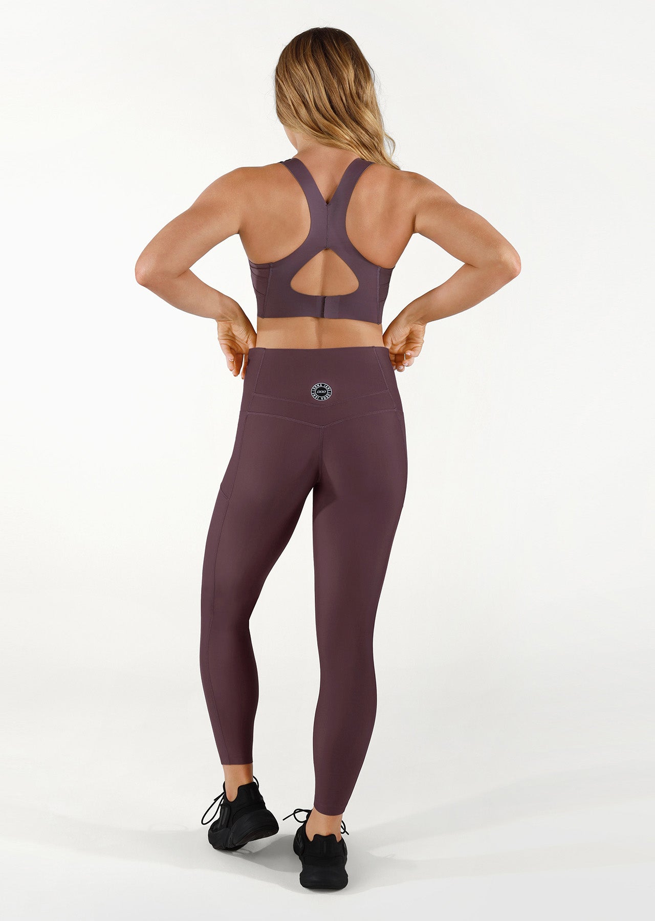 Lorna Jane Convex Compact Sports Bra - Soft Violet