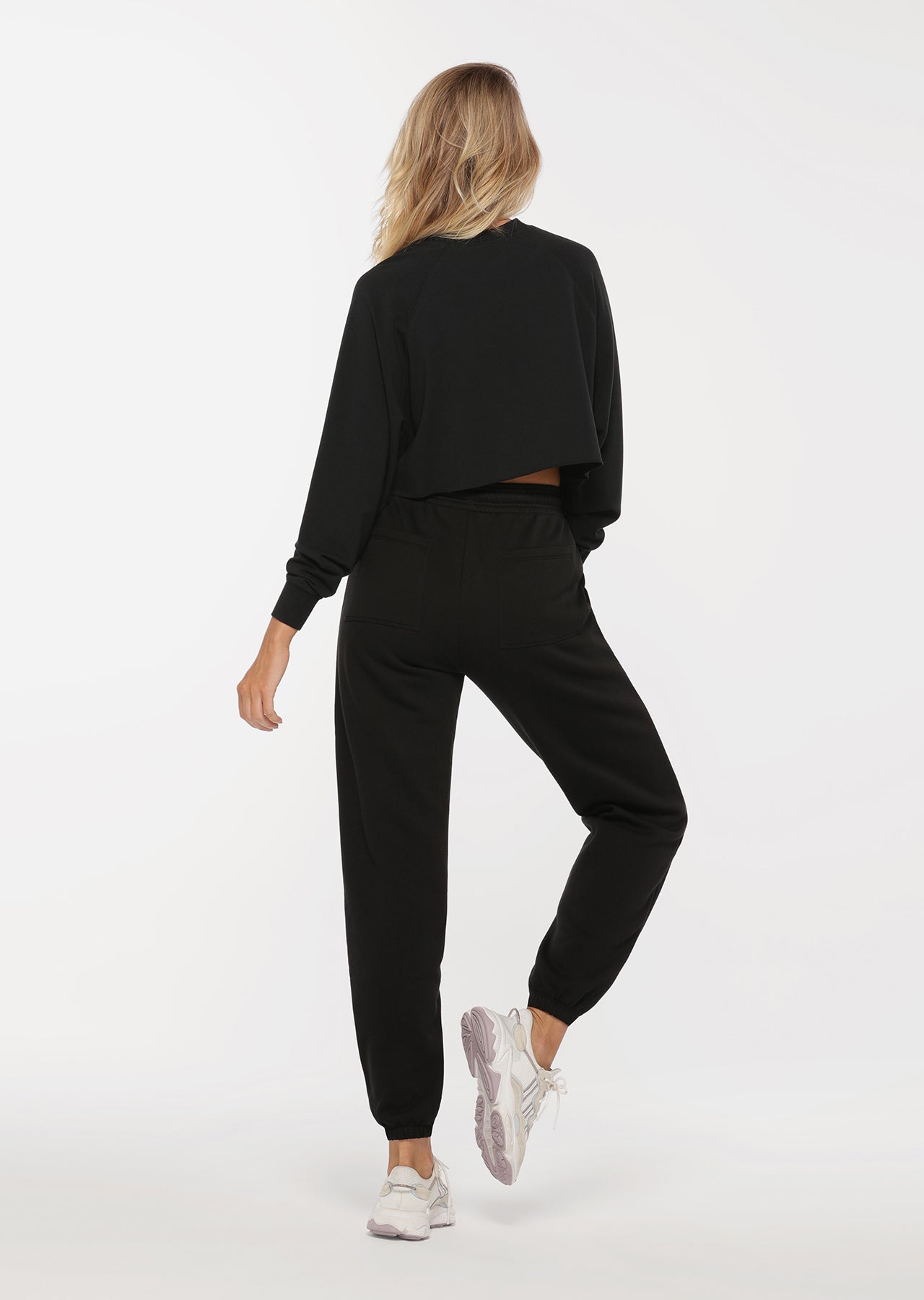 Lorna Jane Cool Girl Cropped Long Sleeve Top - Black