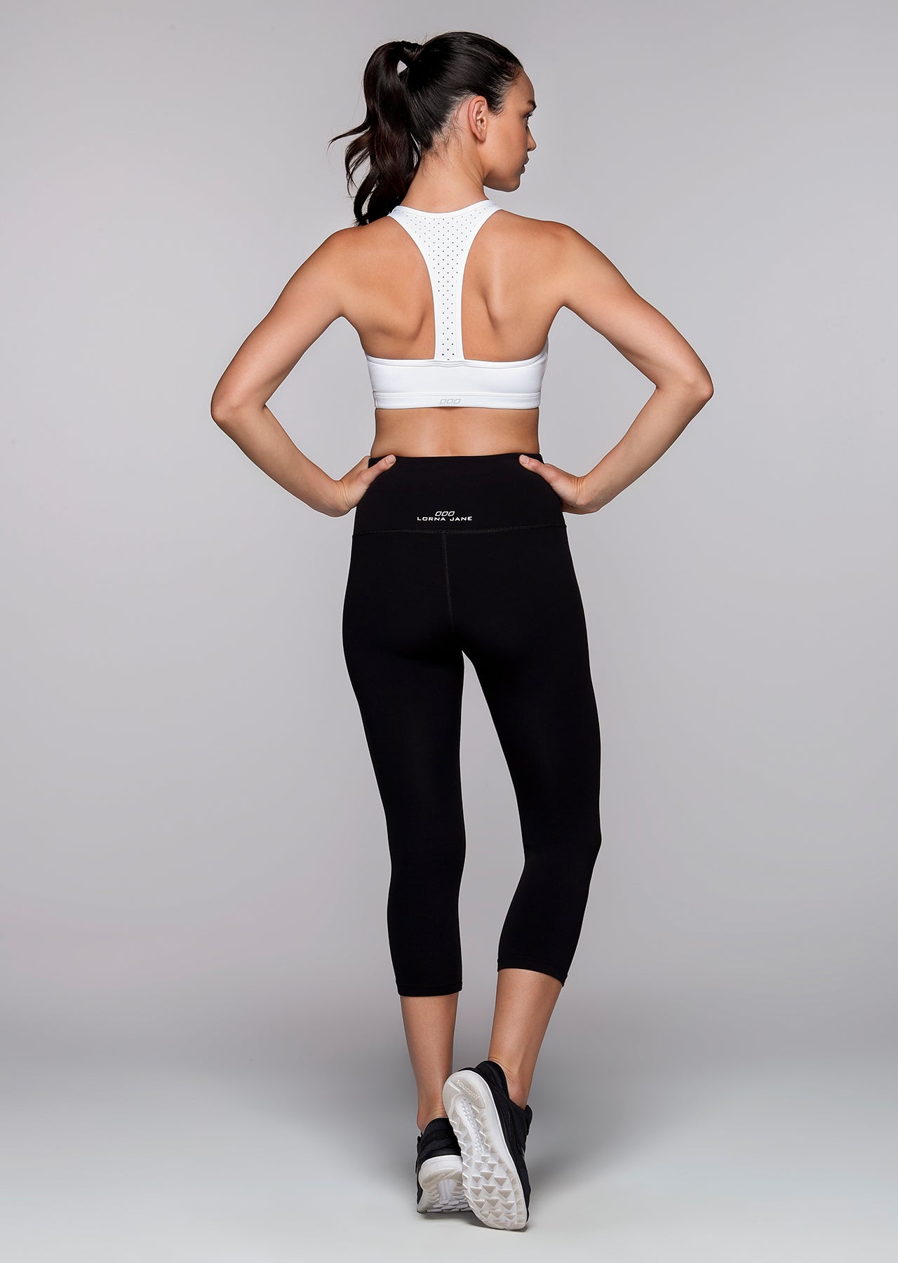 Lorna Jane Cool Off Sports Bra - White