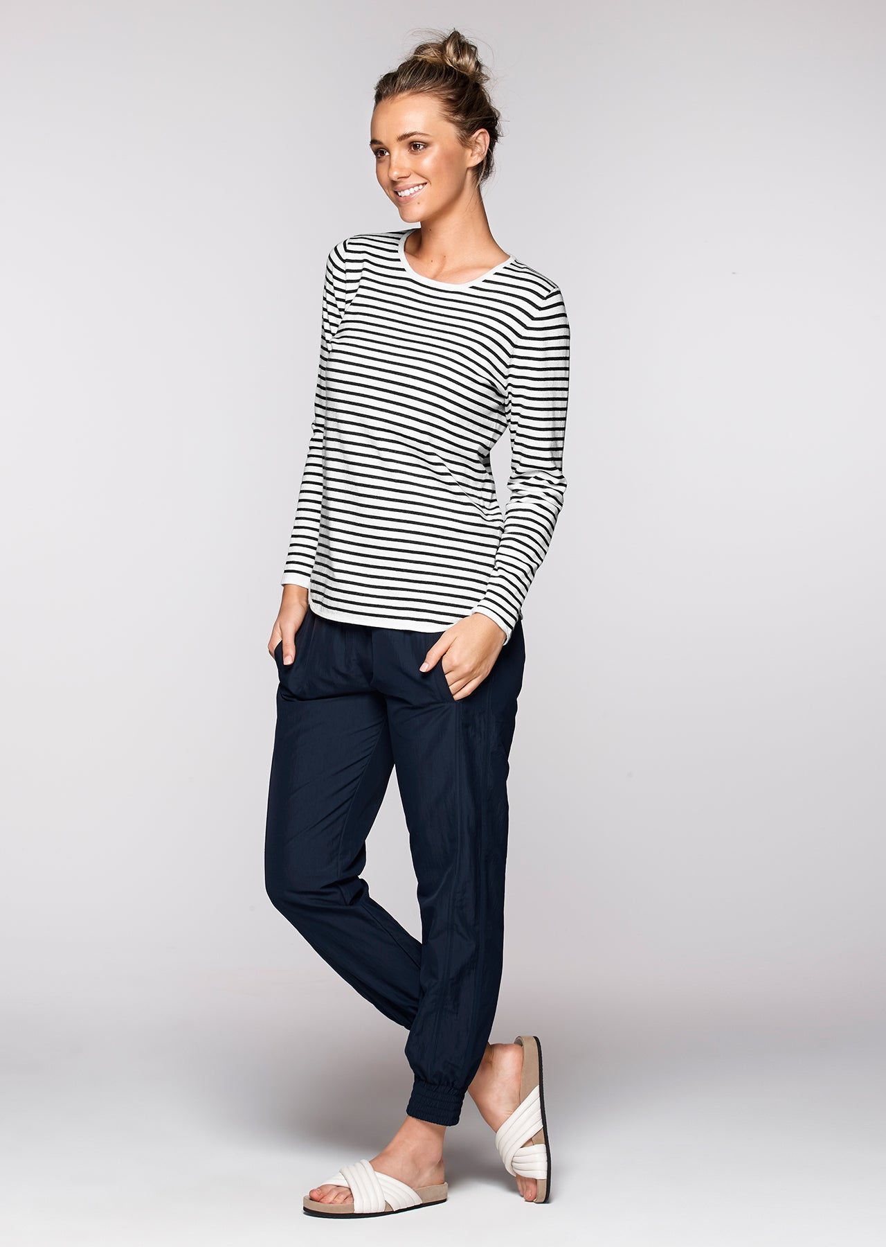 Lorna Jane Cruise Knit L/Slv Top - Ink/White Stripe