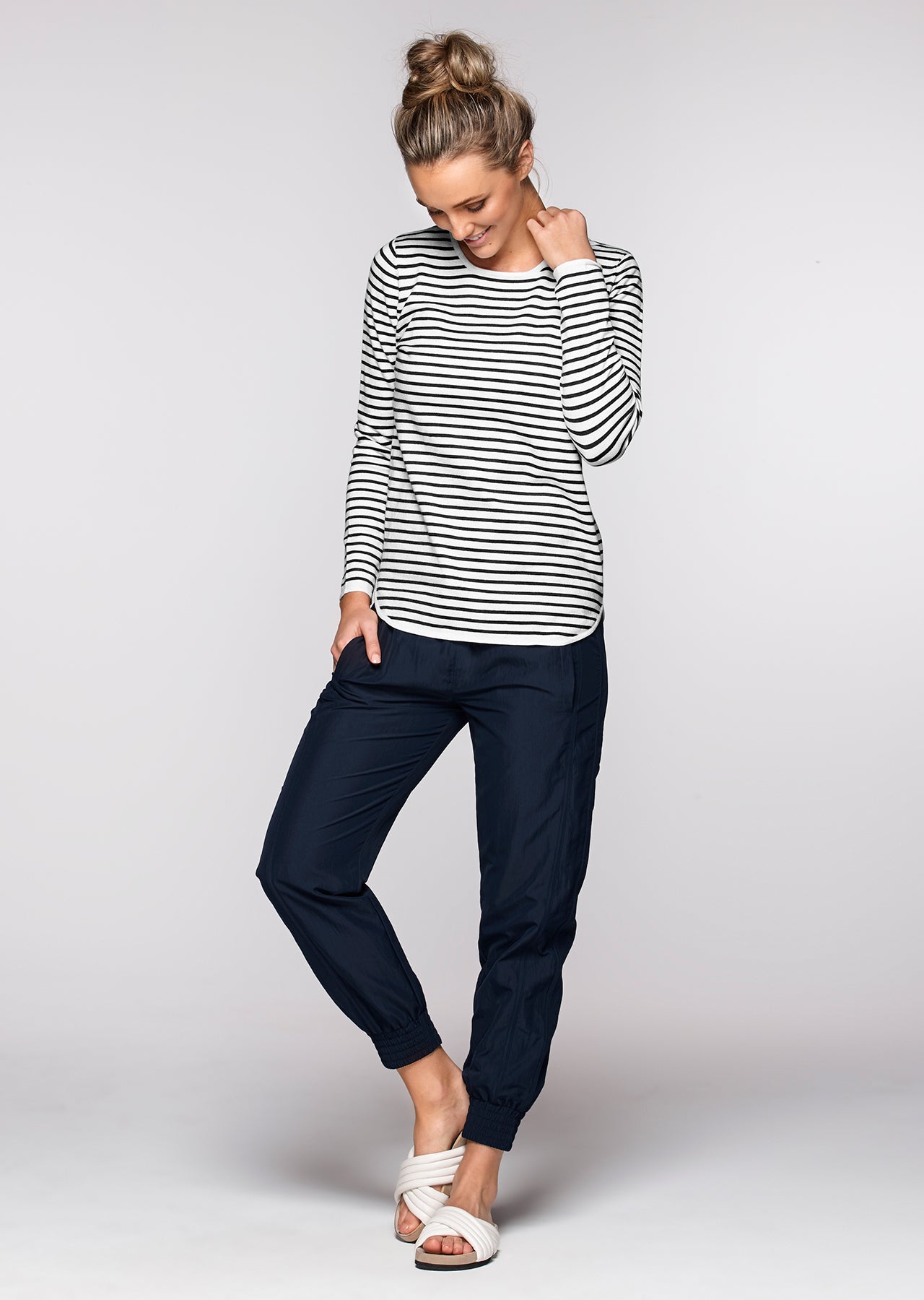 Lorna Jane Cruise Knit L/Slv Top - Ink/White Stripe