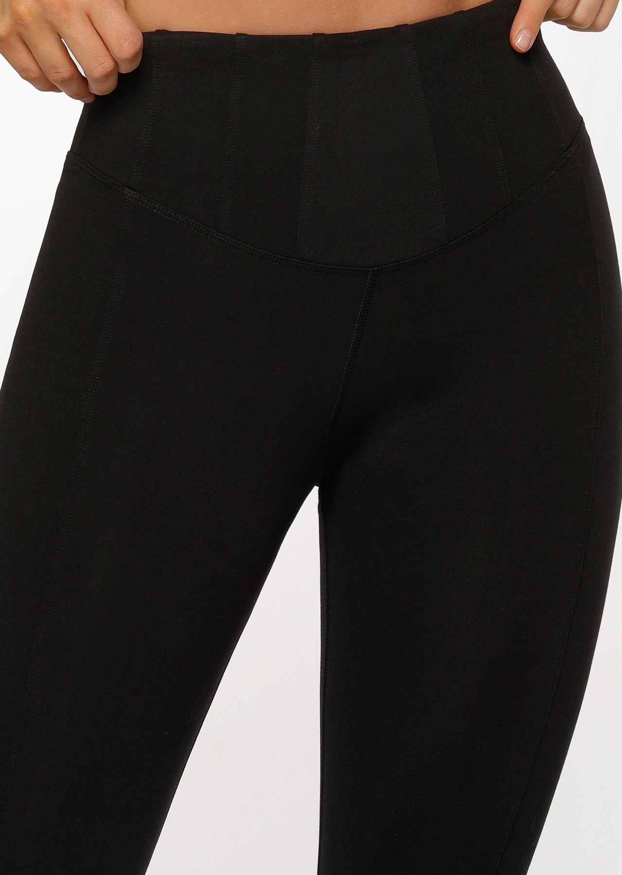 Lorna Jane Curve Defining Ankle Biter Leggings - Black