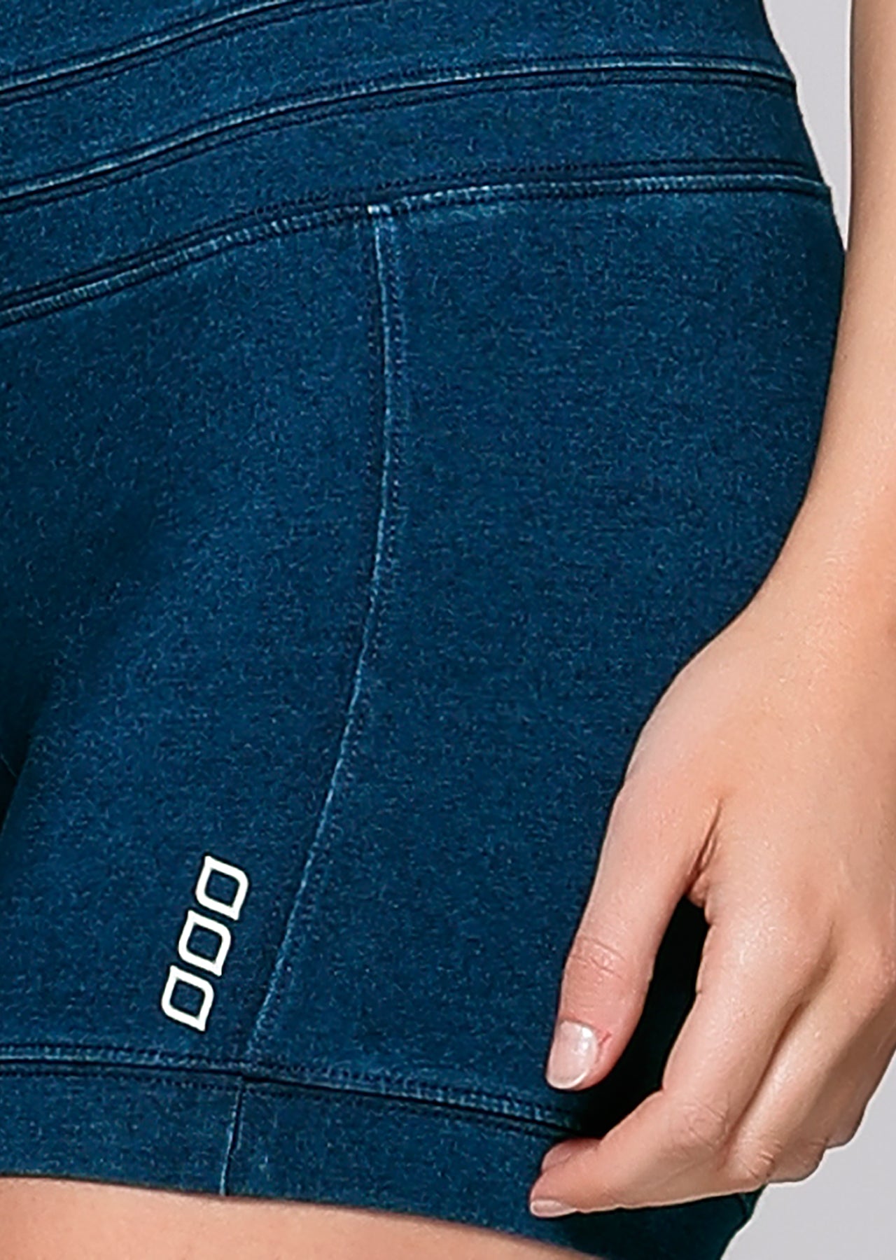 Lorna Jane Denim Diva Short Tight - Denim Blue
