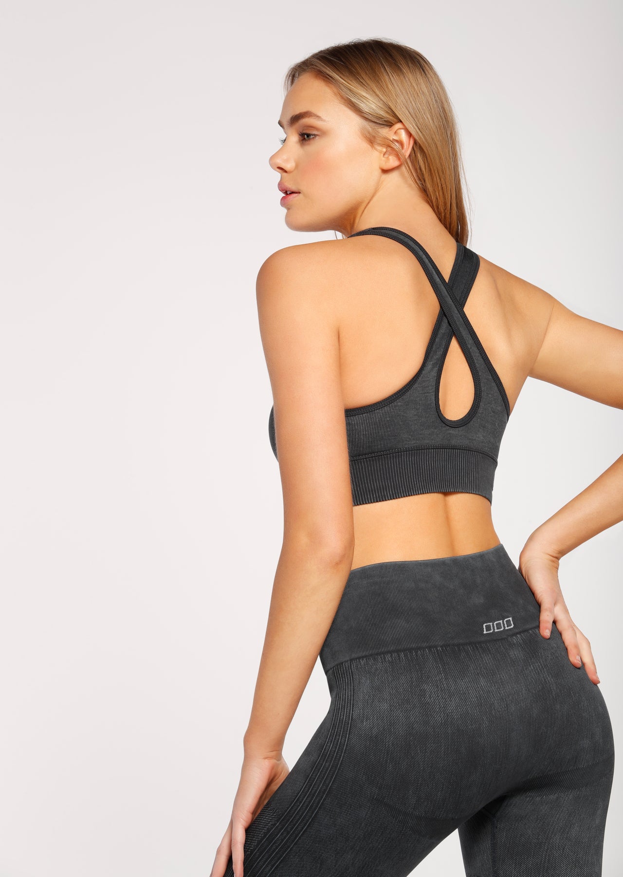 Lorna Jane Diamond Seamless Bra - Washed Black