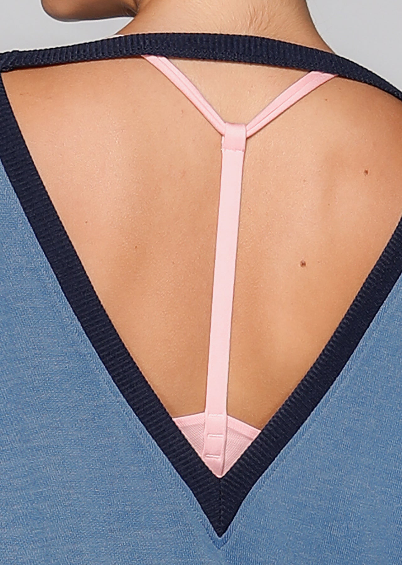 Lorna Jane Don't Look Back L/Slv Top - Misty Blue