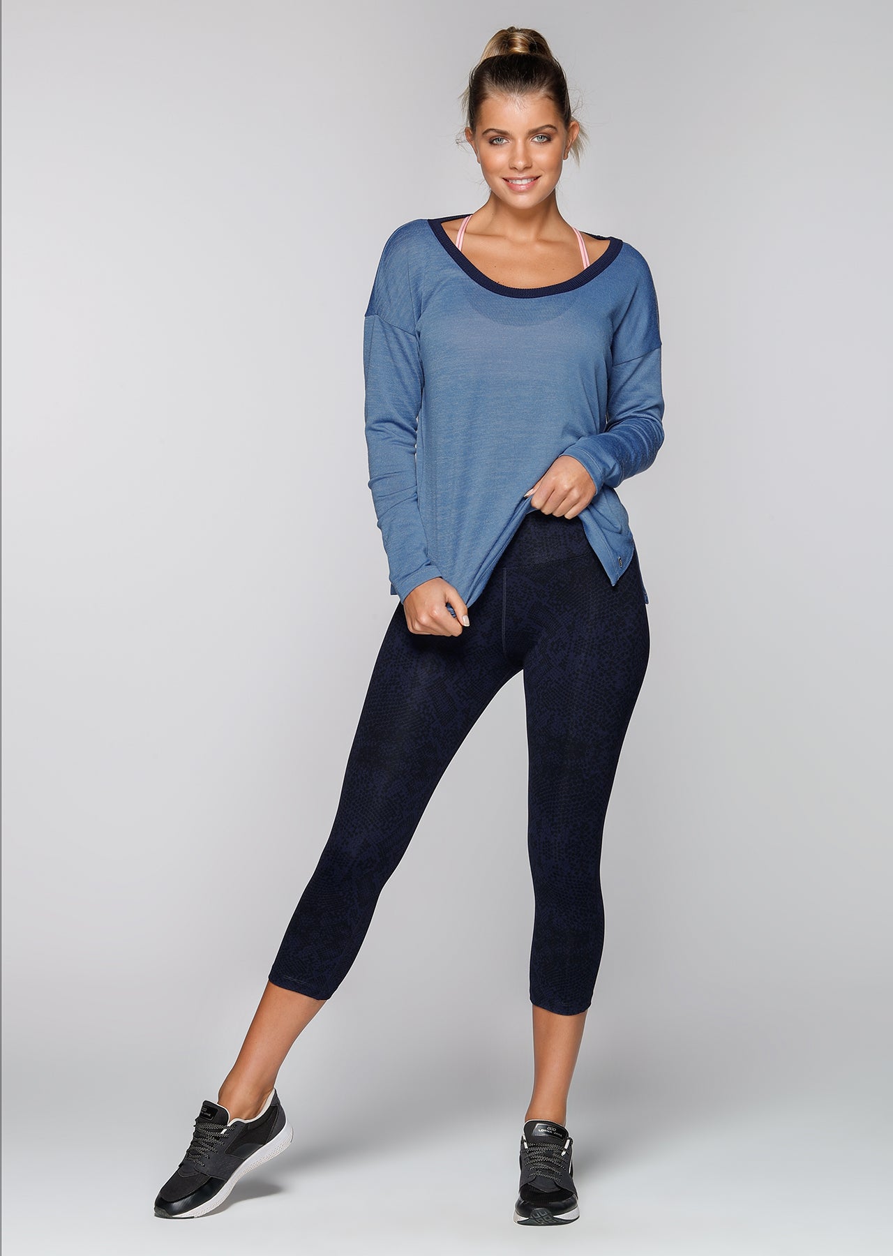 Lorna Jane Don't Look Back L/Slv Top - Misty Blue