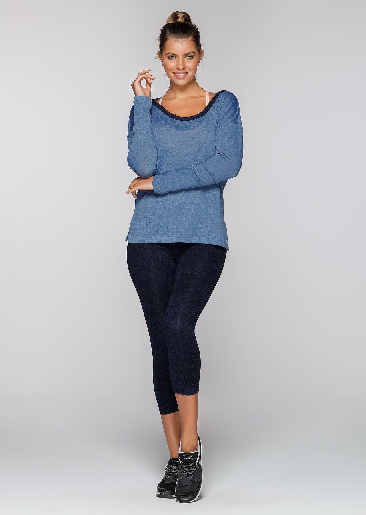 Lorna Jane Don't Look Back L/Slv Top - Misty Blue