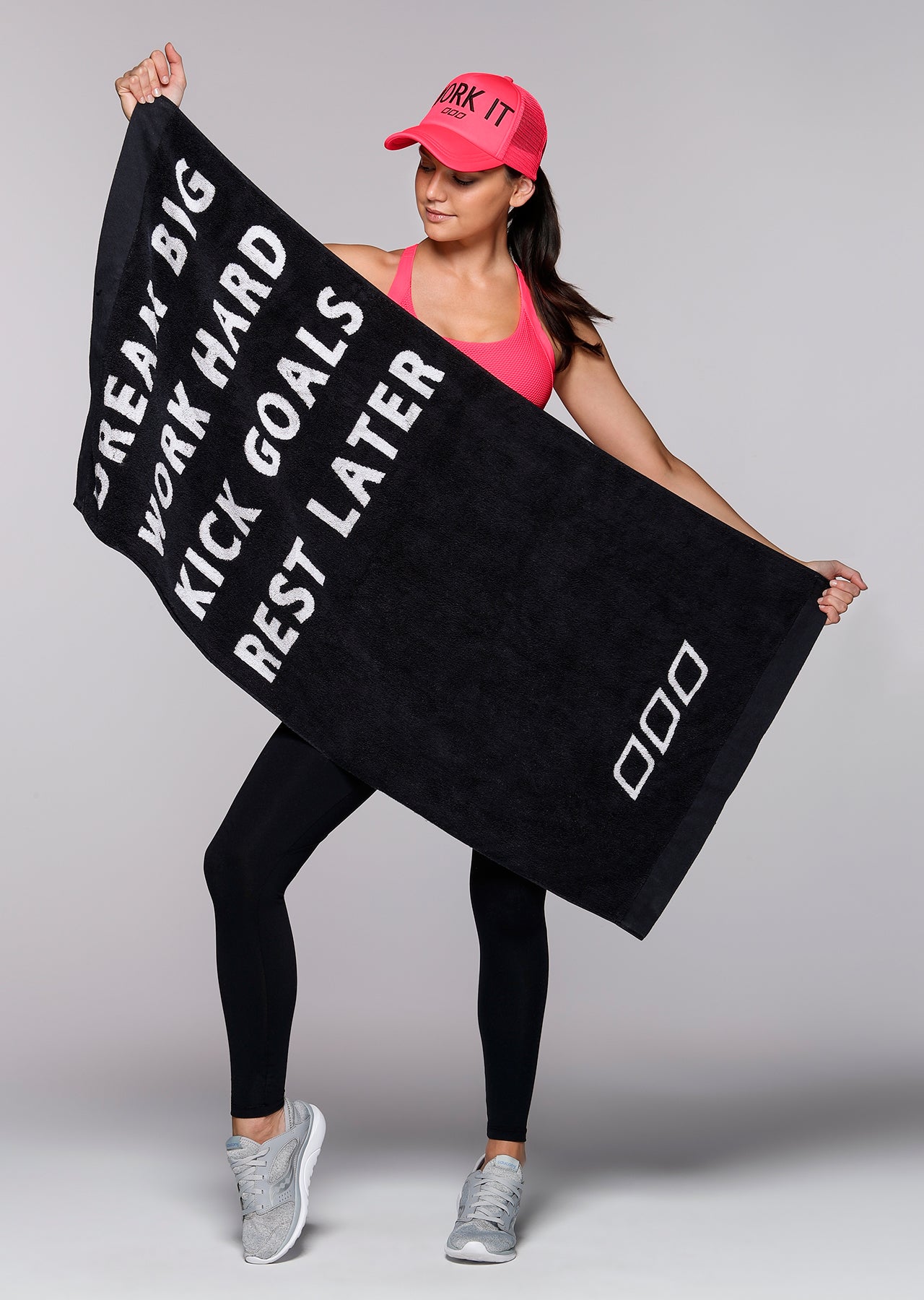 Lorna Jane Dream Big Towel - Black
