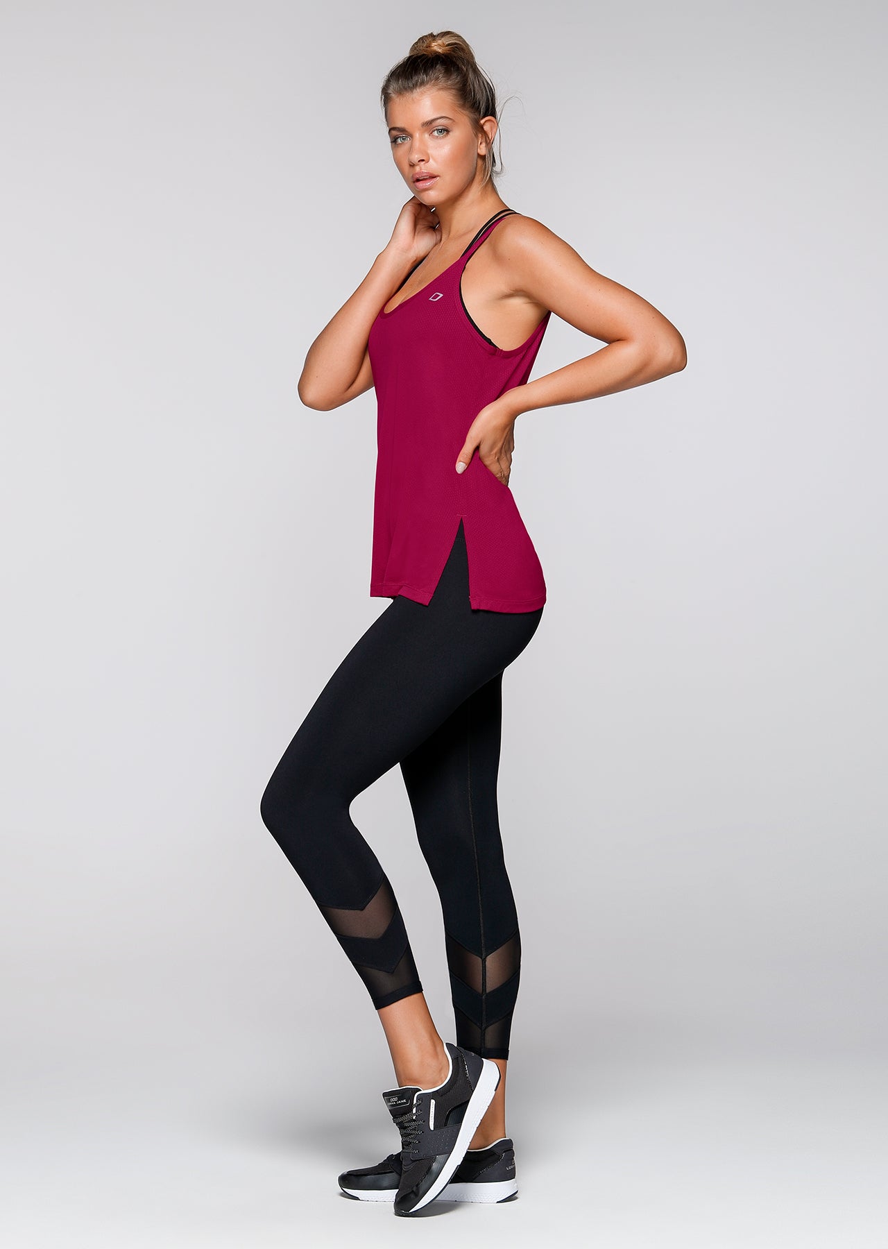 Lorna Jane Dream Chaser Excel Tank - Persian Rose