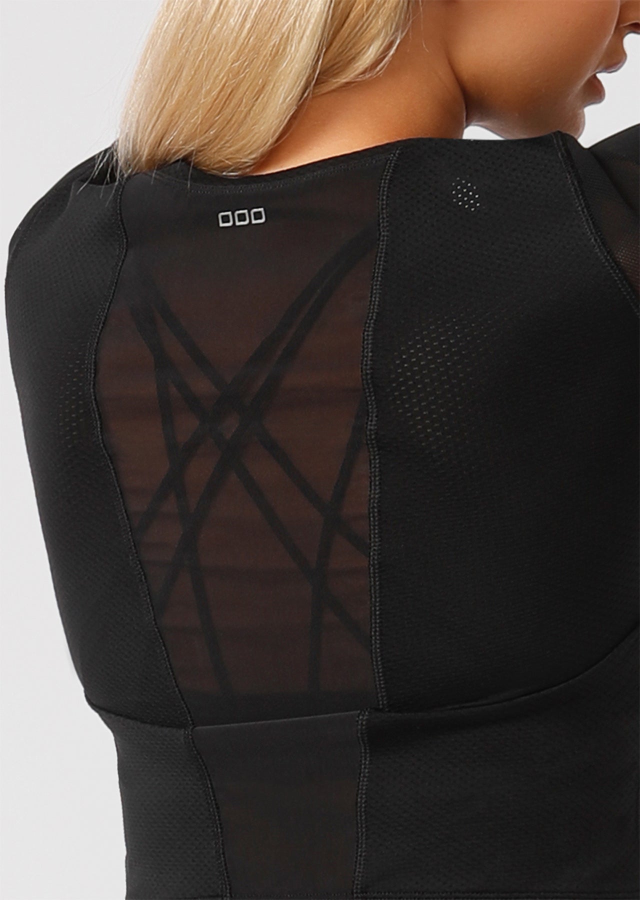 Lorna Jane Dynamic Cropped  Excel  Top - Black