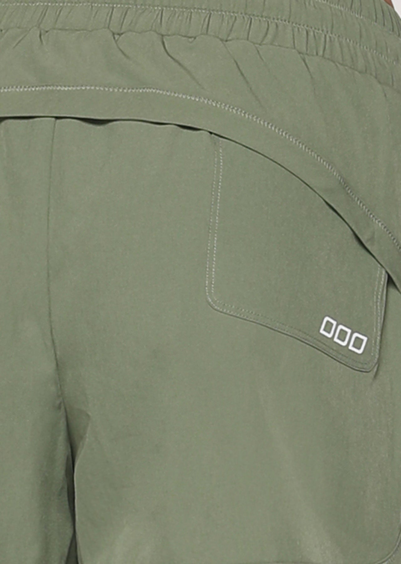 Lorna Jane Easy Active Shorts - Light Khaki