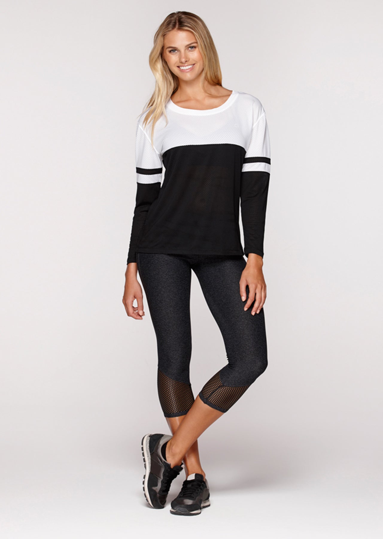 Lorna Jane Eyes On Me L/Slv Active Top - Black/White