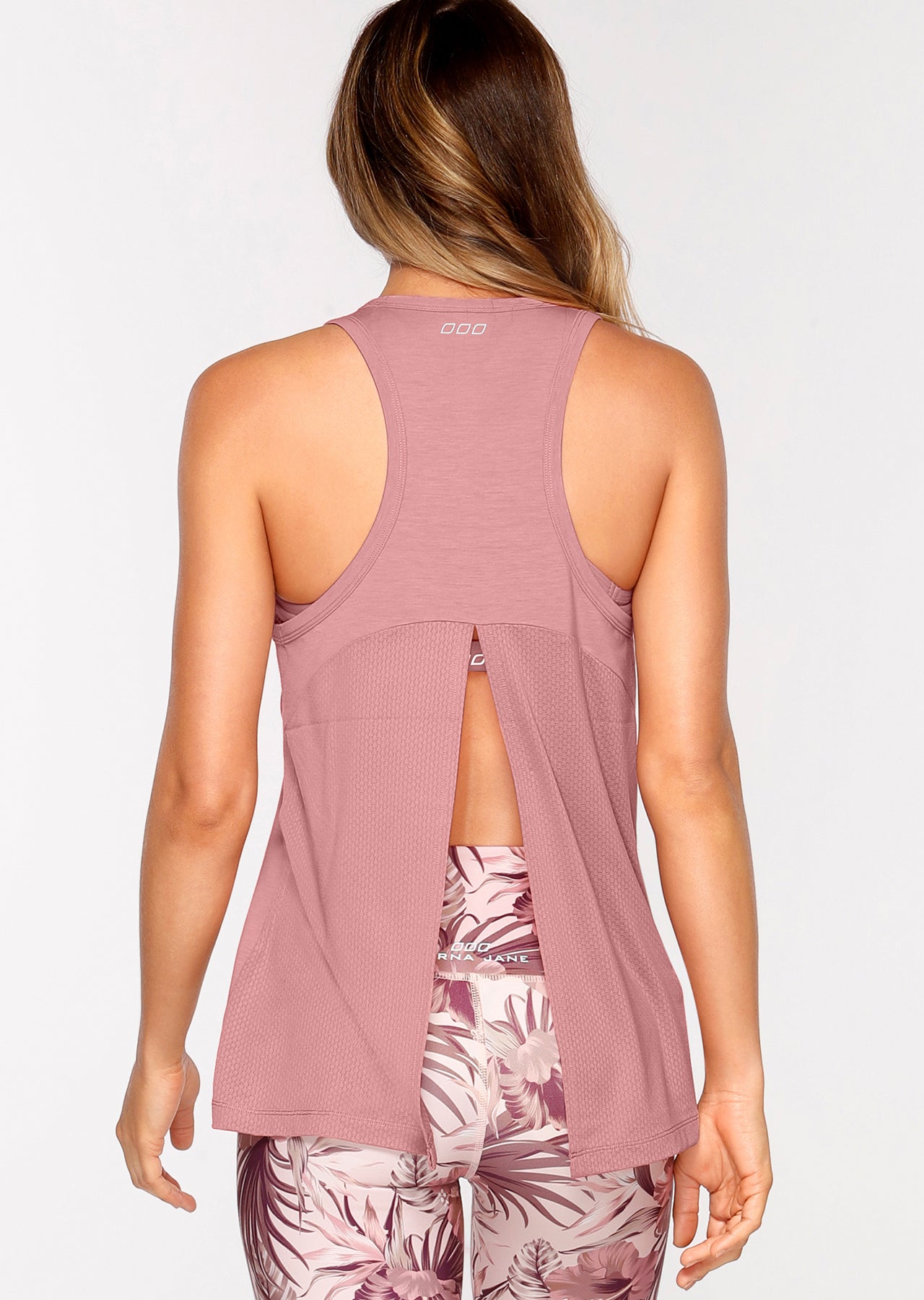 Lorna Jane Fast Pace Run Tank - Powdered Pink Marl