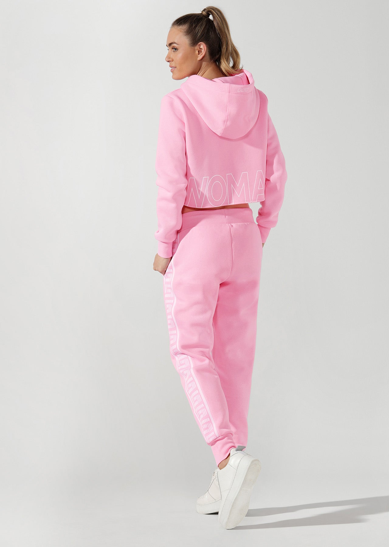 Lorna Jane Fierce Cropped Hoodie - Hot Fuchsia