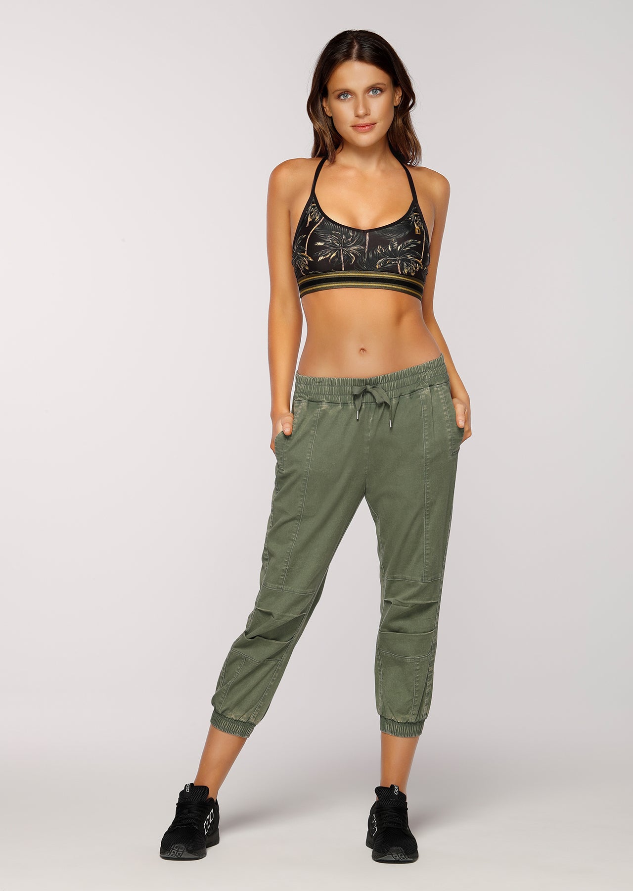 Lorna Jane Flashy Cropped Pants - Light Khaki