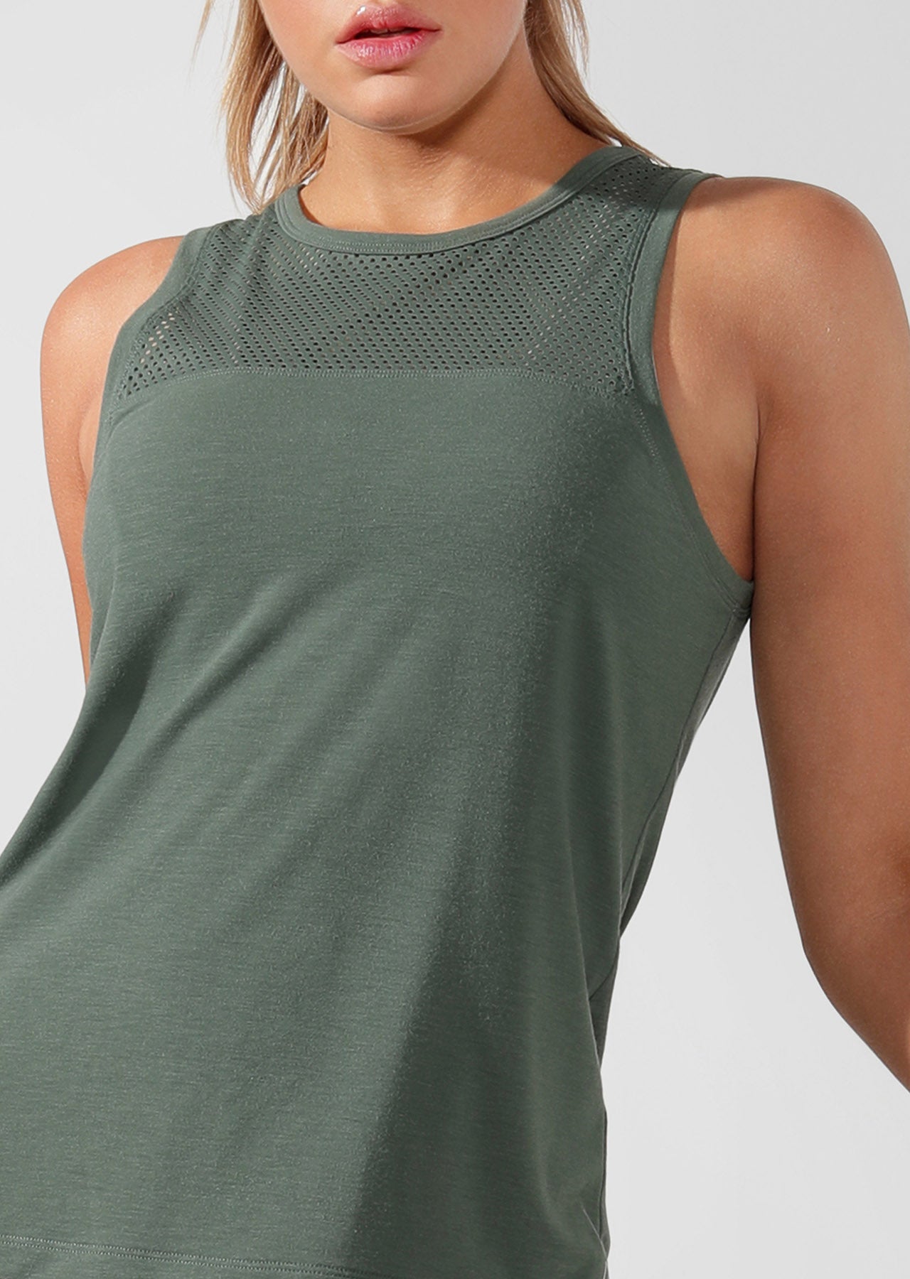 Lorna Jane Flow Active Tank - Military
